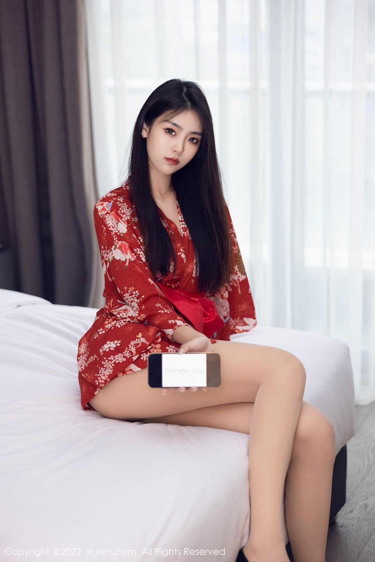 xgyw.top_XiuRen第5736_模特可乐Vicky红色图案服饰配超薄无内肉丝秀翘臀美腿诱惑写真53P