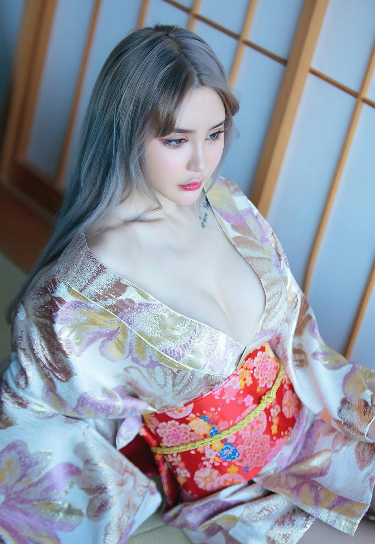 xgyw.top_[Ugirls爱尤物]No.2441_模特青树私房性感日系和服主题半脱露白嫩豪乳撩人诱惑写真35P