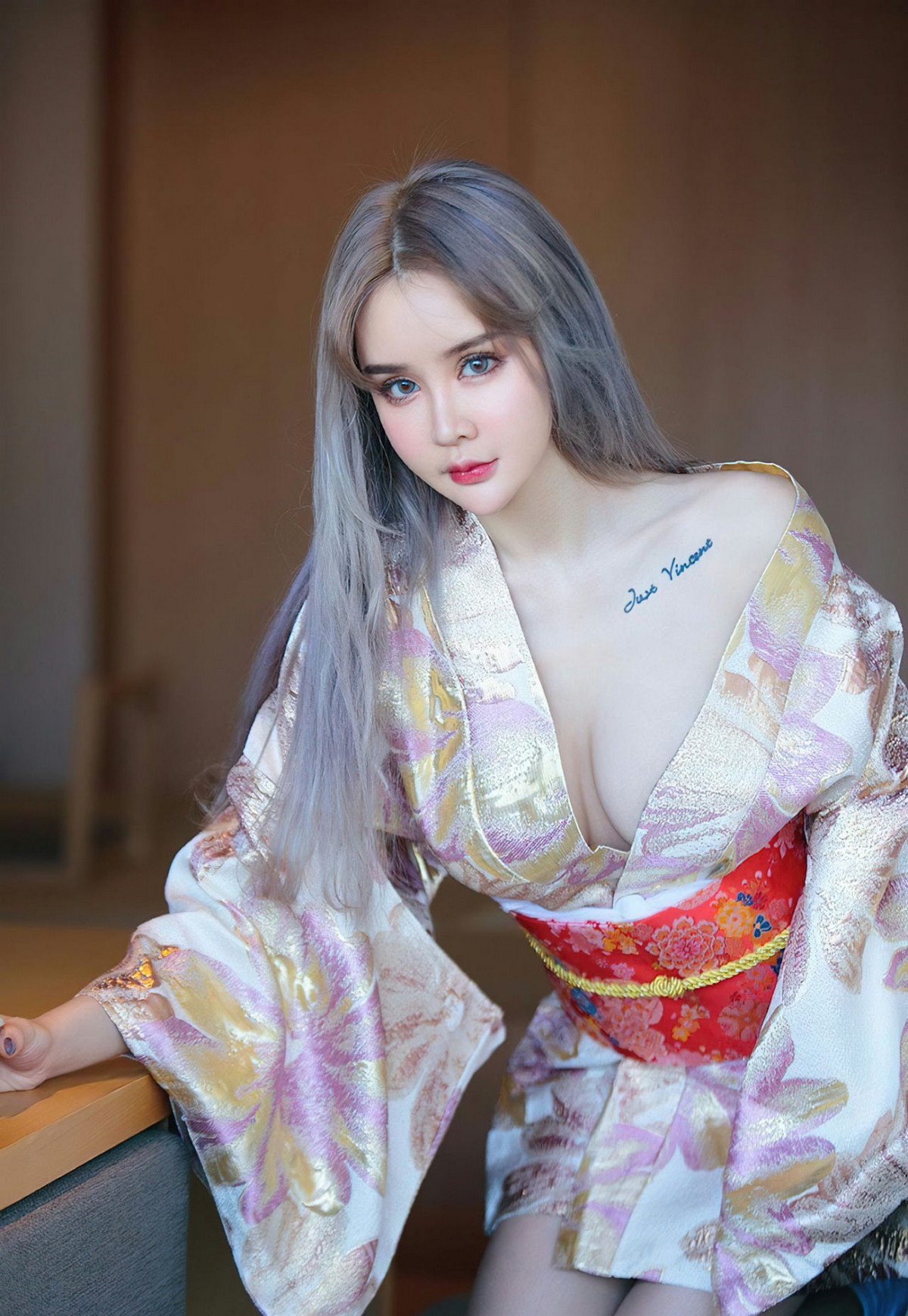 xgyw.top_[Ugirls爱尤物]No.2441_模特青树私房性感日系和服主题半脱露白嫩豪乳撩人诱惑写真35P