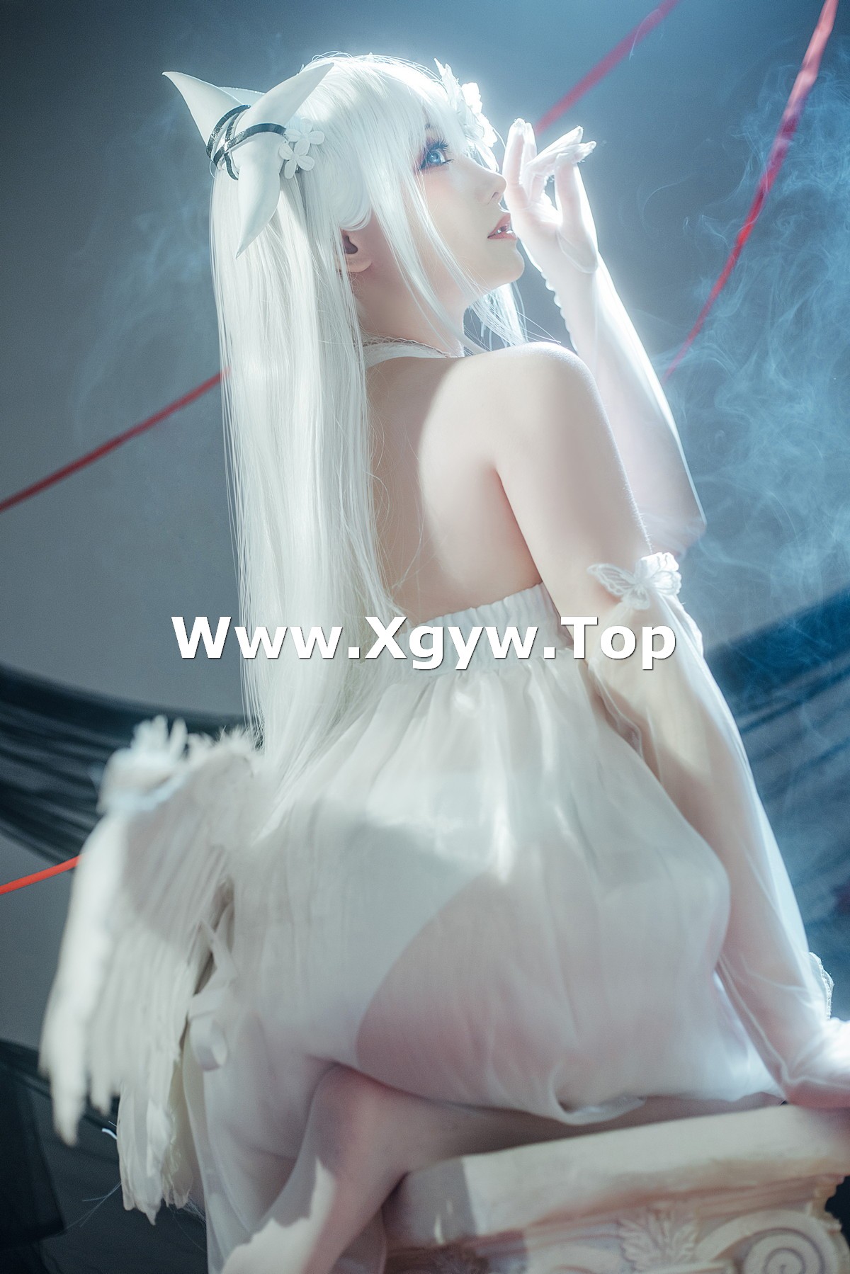 xgyw.top_网络美女焖焖碳＆Tomoyo酱碧蓝航线主题性感白色薄纱吊裙秀完美身材诱惑写真29P
