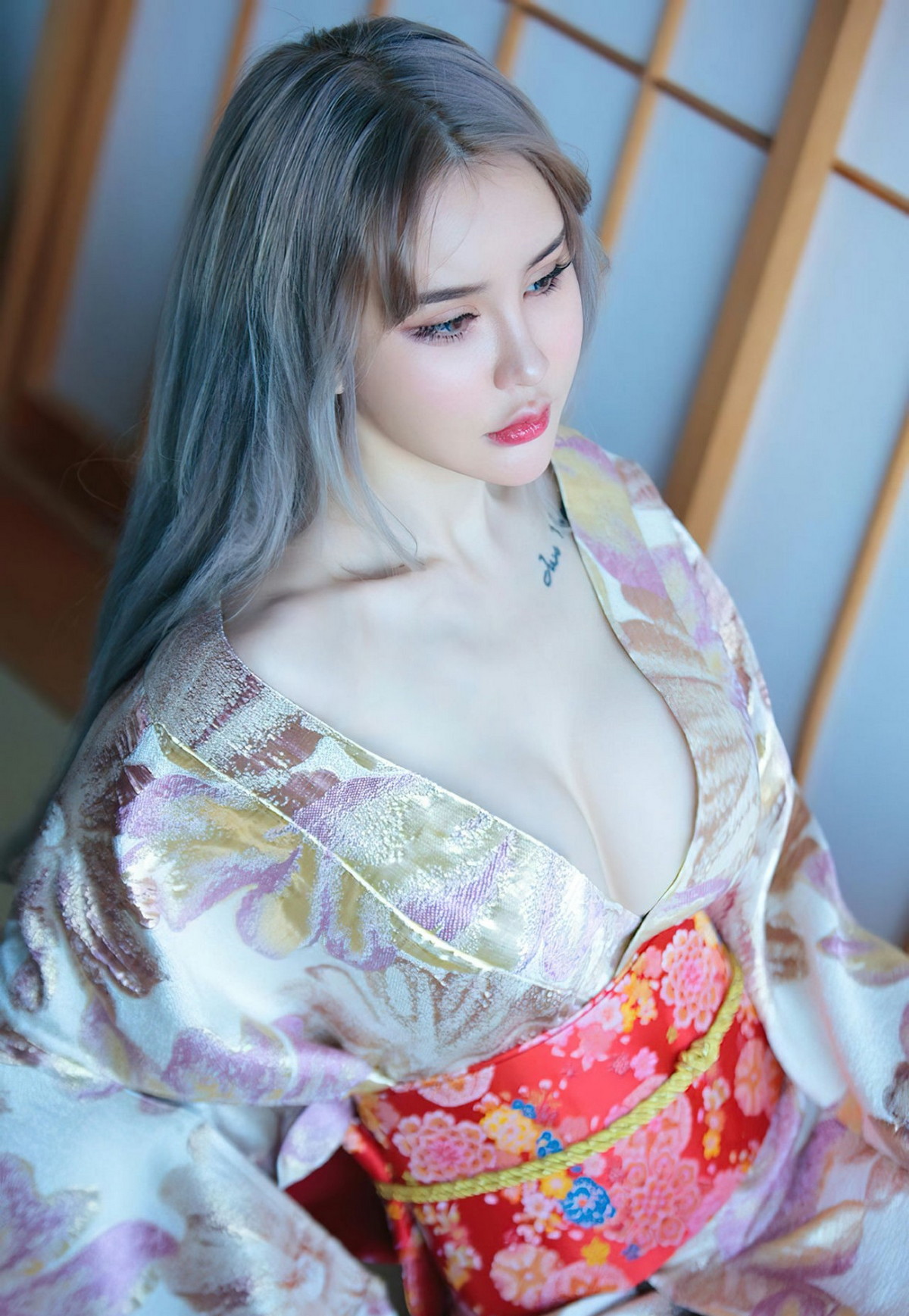 xgyw.top_[Ugirls爱尤物]No.2441_模特青树私房性感日系和服主题半脱露白嫩豪乳撩人诱惑写真35P