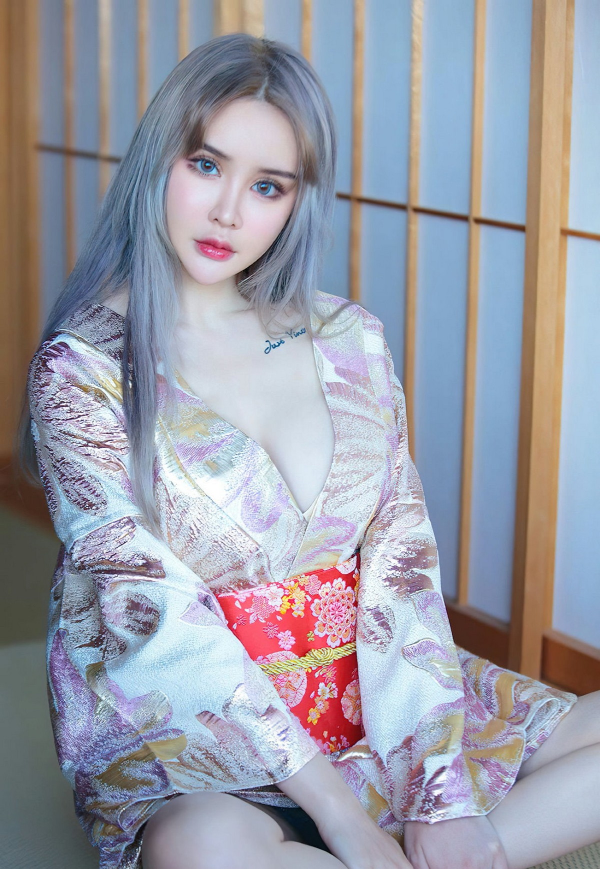 xgyw.top_[Ugirls爱尤物]No.2441_模特青树私房性感日系和服主题半脱露白嫩豪乳撩人诱惑写真35P