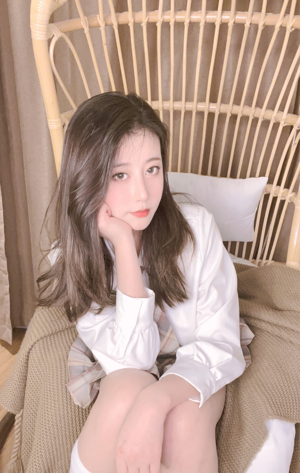 xgyw.top_萌妹奈汐酱nice-JK主题私房性感JK制服配白丝袜半脱露傲人豪乳遮点诱惑写真53P