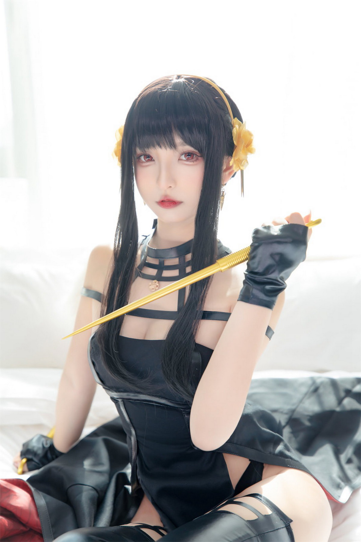 xgyw.top_萝莉美女神楽板真冬约尔太太主题性感黑色吊裙配皮质腿袜秀翘臀美腿诱惑写真75P