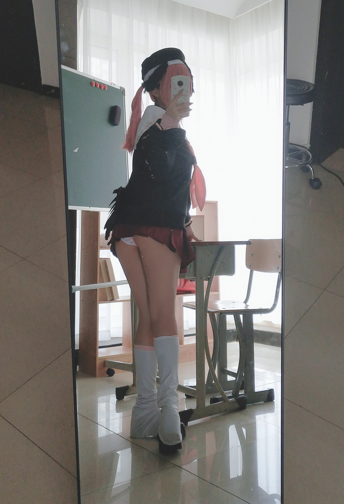 xgyw.top_Cosplay美女日奈娇下江小春主题室内脱性感学生制服露三点式内衣迷人诱惑写真149P