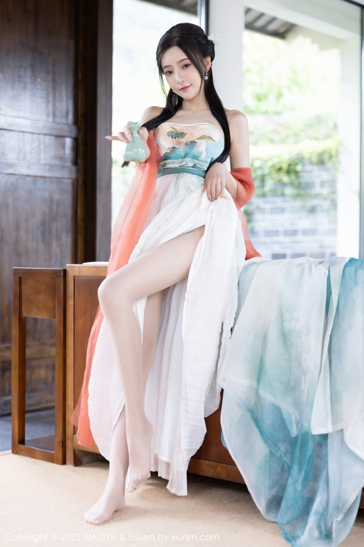 xgyw.top_[XiaoYu画语界]Vol.889_女神王馨瑶yanni杭州旅拍户外场景性感浅色古装服迷人诱惑写真92P
