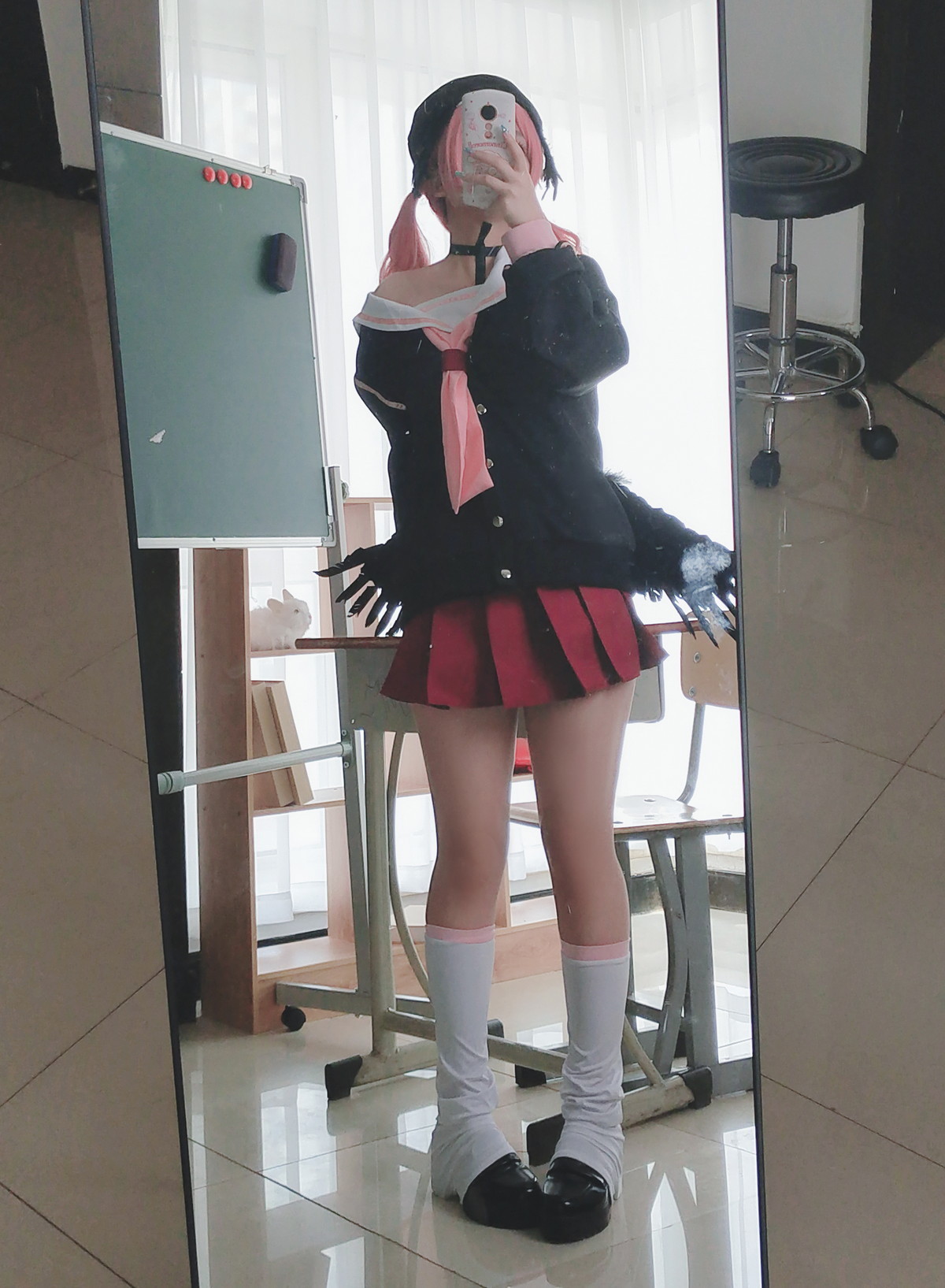 xgyw.top_Cosplay美女日奈娇下江小春主题室内脱性感学生制服露三点式内衣迷人诱惑写真149P