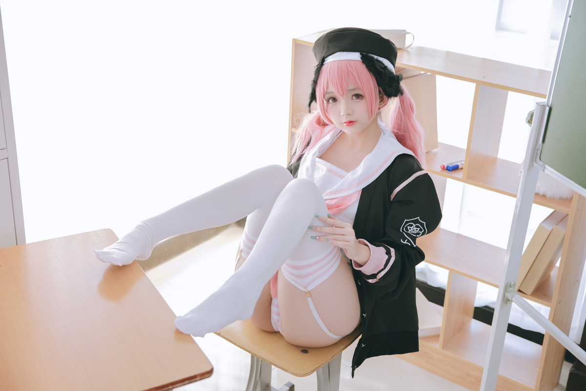 xgyw.top_Cosplay美女日奈娇下江小春主题室内脱性感学生制服露三点式内衣迷人诱惑写真149P