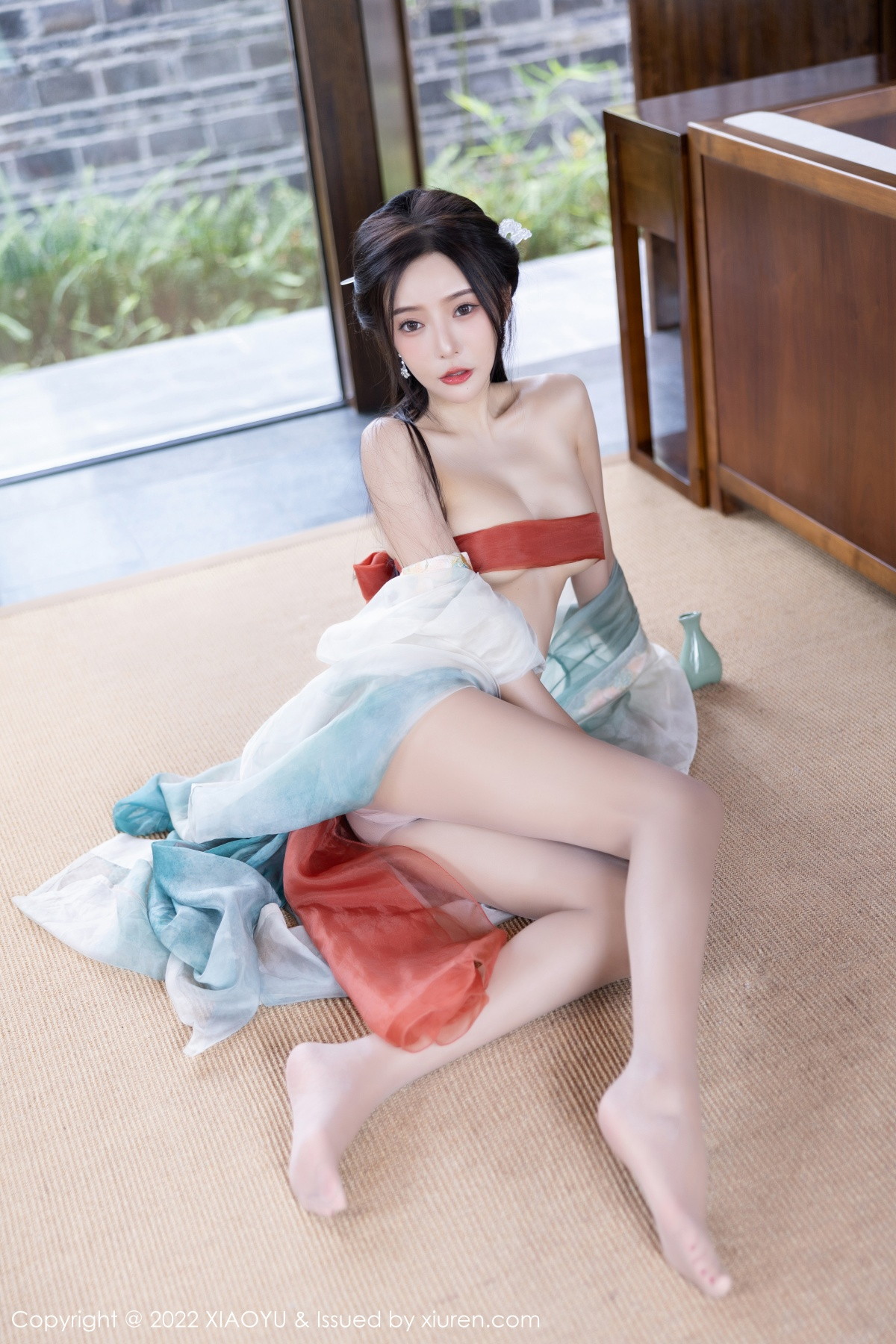 xgyw.top_[XiaoYu画语界]Vol.889_女神王馨瑶yanni杭州旅拍户外场景性感浅色古装服迷人诱惑写真92P