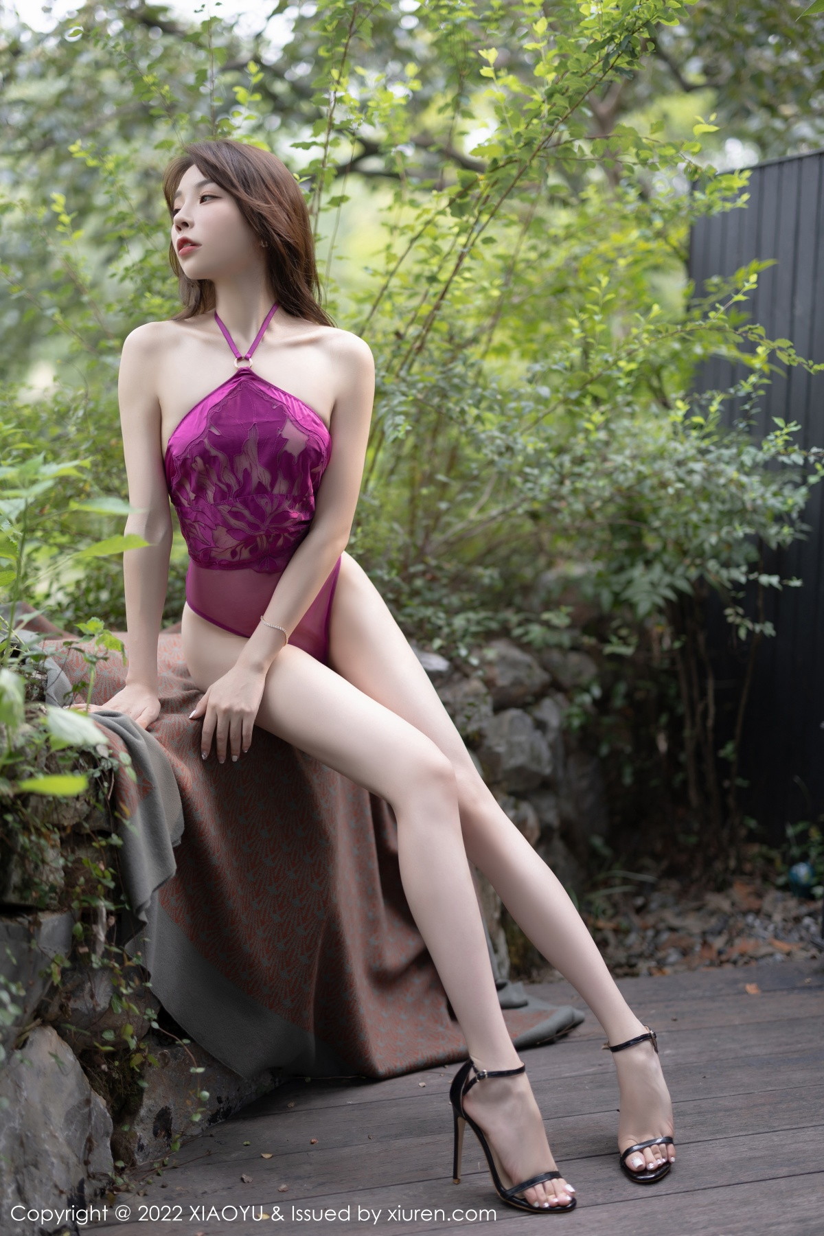 xgyw.top_[XiaoYu画语界]Vol.888_女神徐莉芝Booty黑色露肩连衣裙配超薄肉丝秀完美身材诱惑写真86P