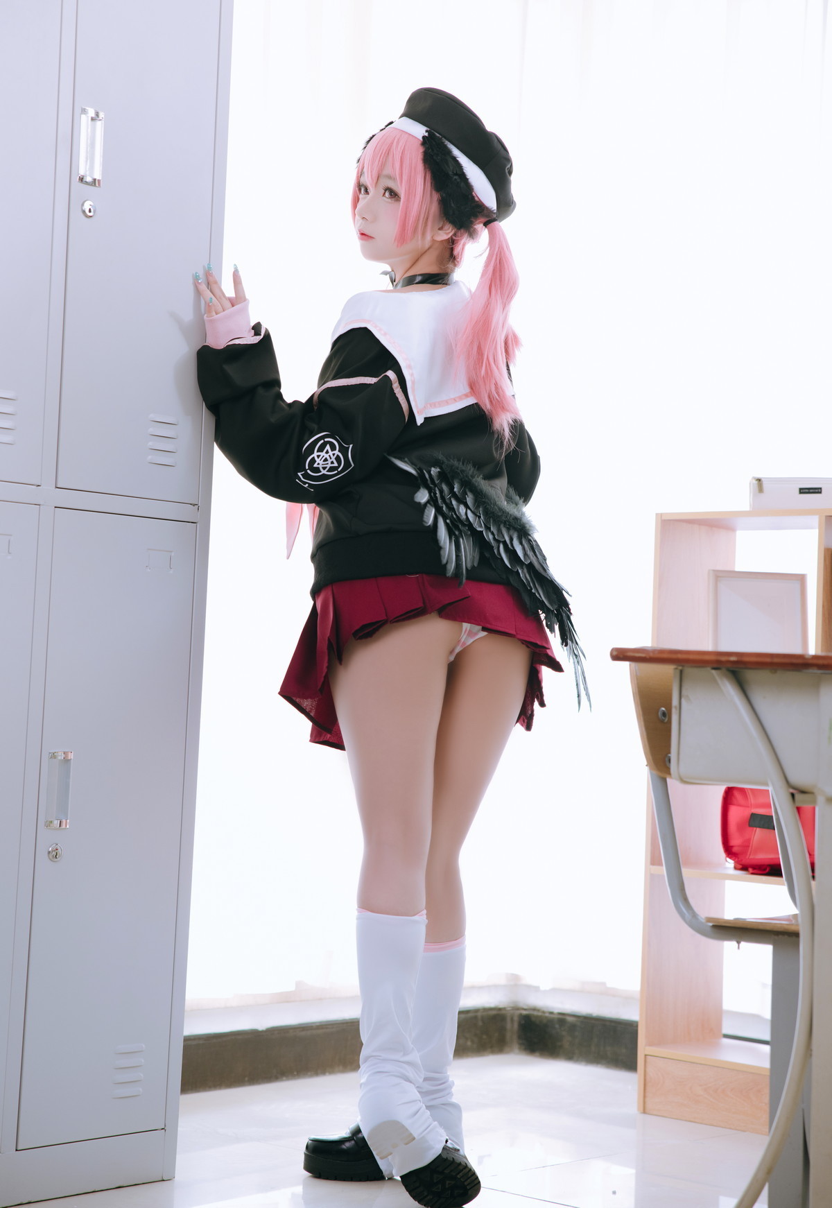 xgyw.top_Cosplay美女日奈娇下江小春主题室内脱性感学生制服露三点式内衣迷人诱惑写真149P