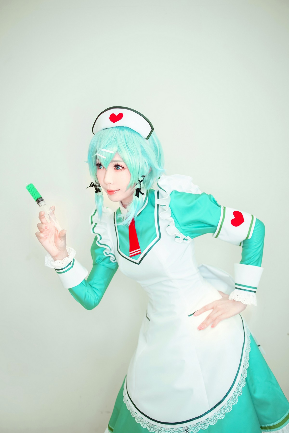 xgyw.top_Coser妹子Ely_eee诗乃护士主题私房性感绿色护士装秀完美身材迷人诱惑写真32P