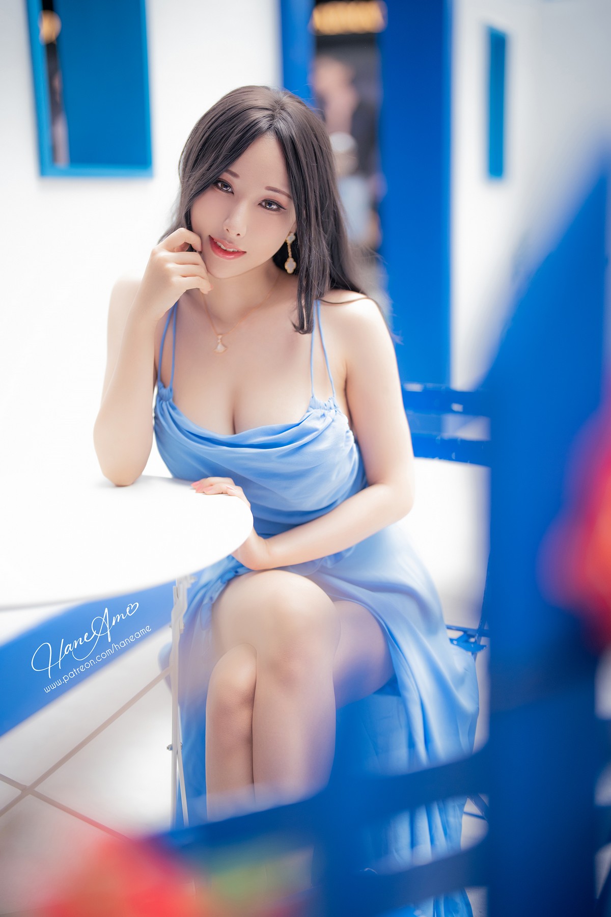 xgyw.top_Coser美女雨波_HaneAme爱琴海主题户外性感深蓝吊带长裙秀完美身材迷人写真39P