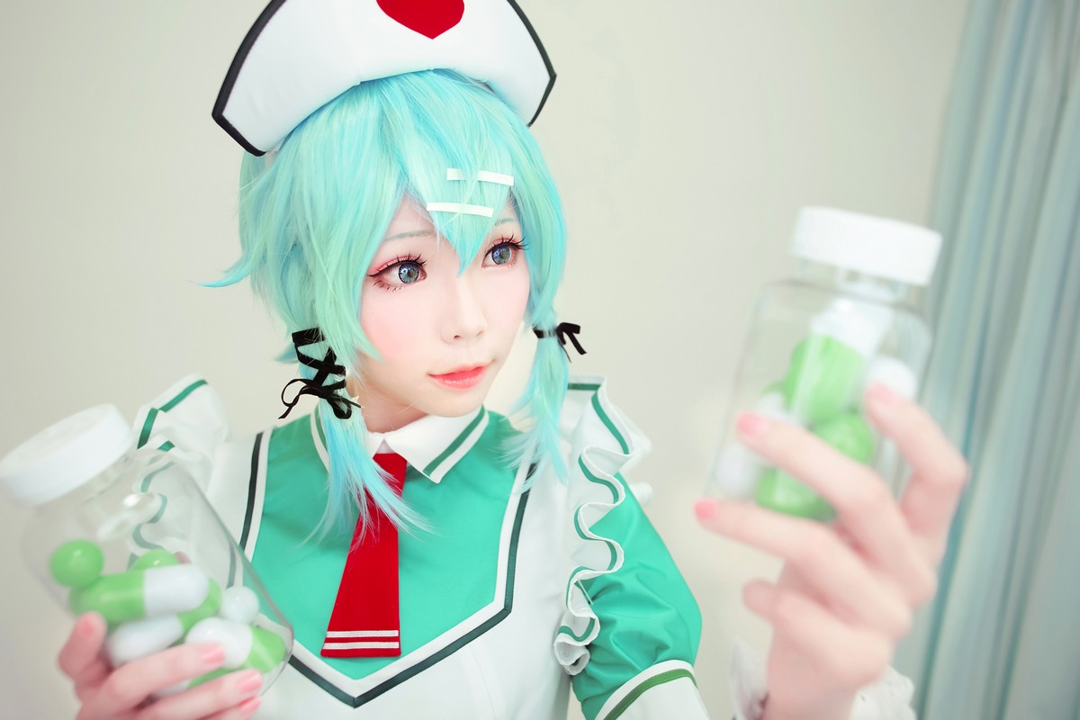 xgyw.top_Coser妹子Ely_eee诗乃护士主题私房性感绿色护士装秀完美身材迷人诱惑写真32P