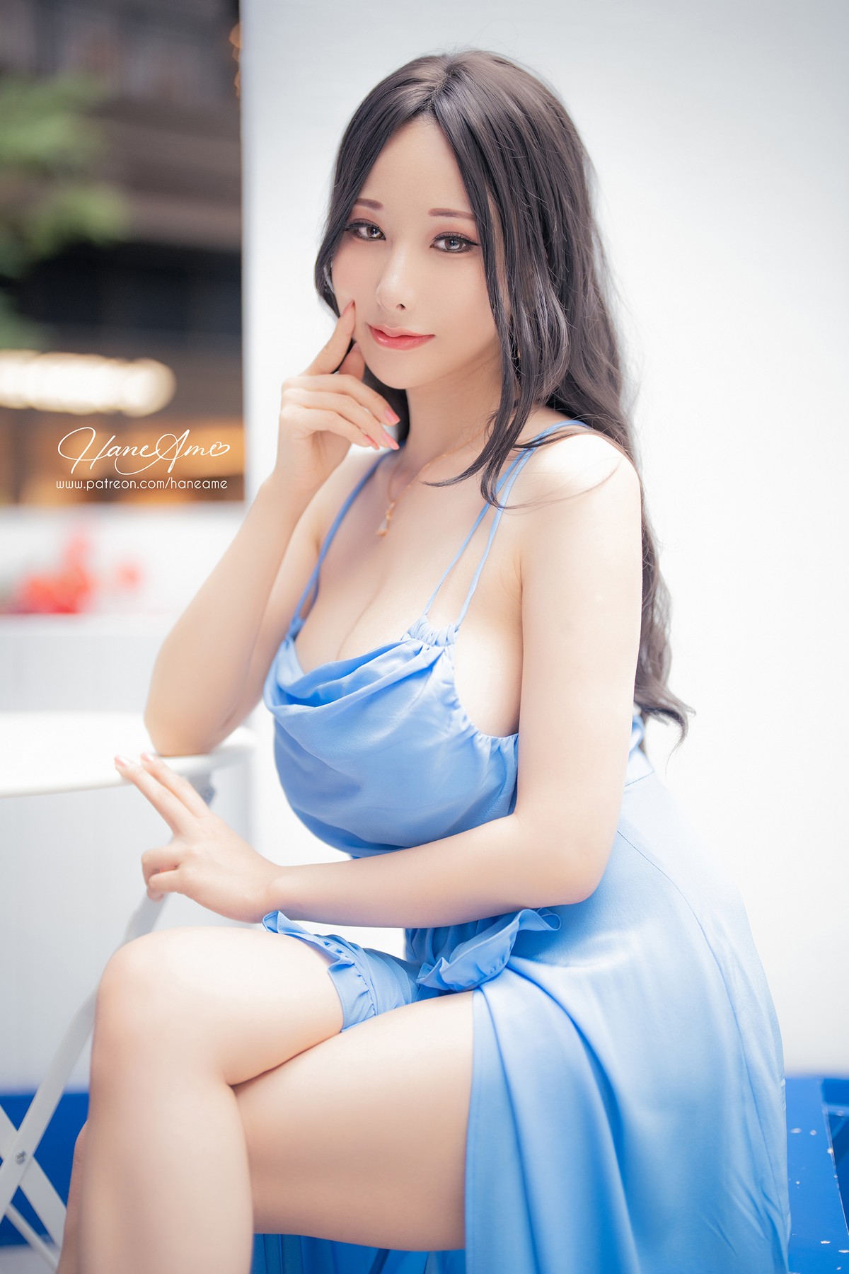 xgyw.top_Coser美女雨波_HaneAme爱琴海主题户外性感深蓝吊带长裙秀完美身材迷人写真39P