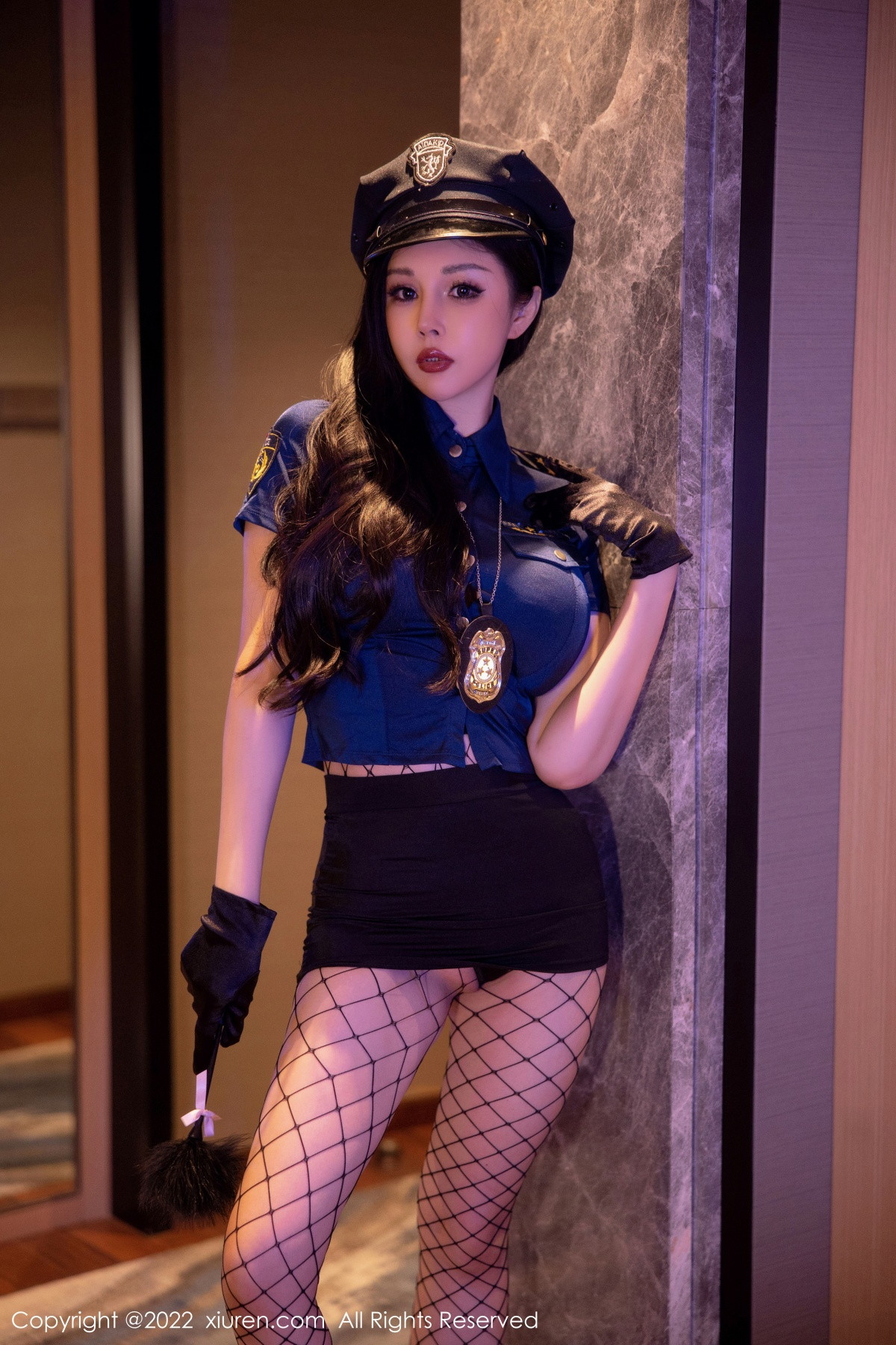 xgyw.top_[XiuRen秀人网]No.5767_模特田冰冰酒店室内拍摄性感警官制服配黑丝网袜完美诱惑写真86P