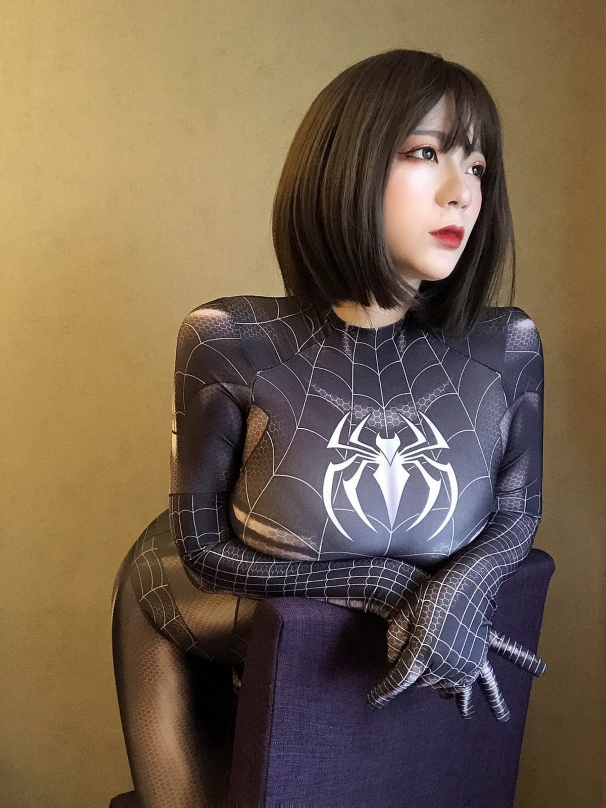 xgyw.top_网络美女奶兔biubiu蜘蛛侠妹妹主题性感黑色蜘蛛侠服饰紧身秀完美身材诱惑写真87P