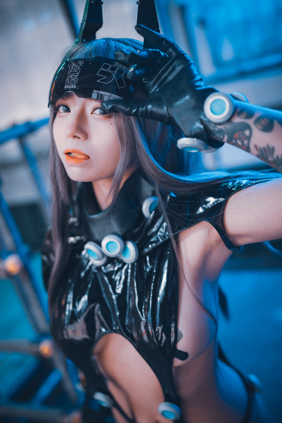 xgyw.top_[DJAWA]No.213_模特Maruemon_GantZ Version主题脱皮衣露黑色皮质情趣内衣诱惑写真151P