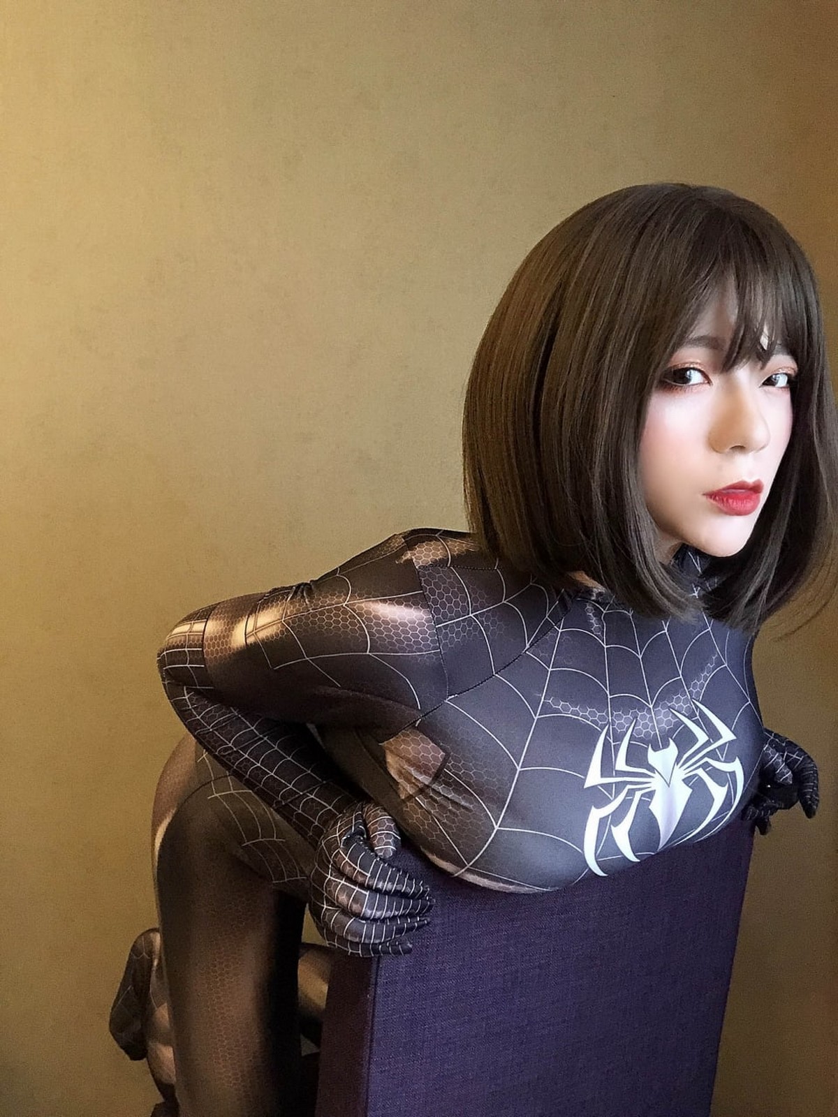 xgyw.top_网络美女奶兔biubiu蜘蛛侠妹妹主题性感黑色蜘蛛侠服饰紧身秀完美身材诱惑写真87P