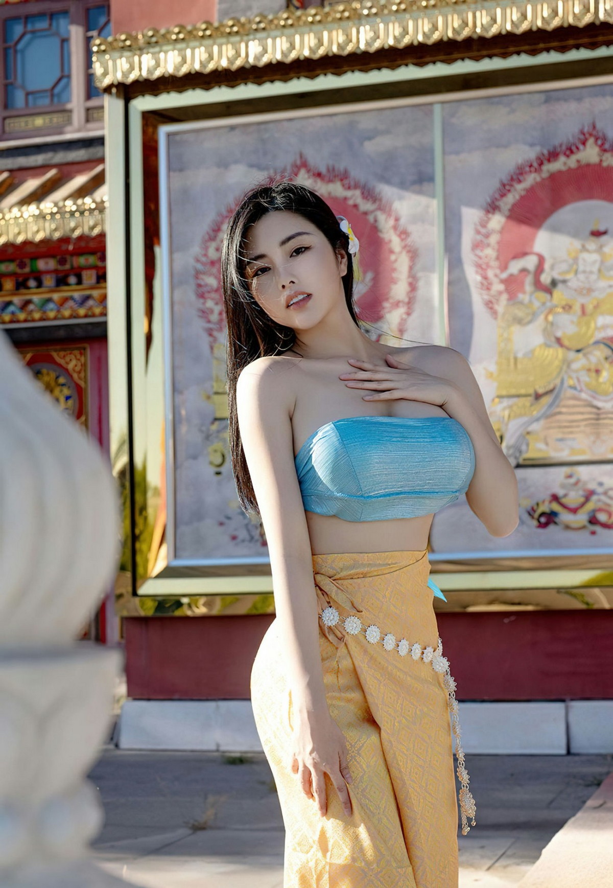 xgyw.top_[Ugirls爱尤物]No.2444_模特娜露心语心愿主题性感抹胸内衣秀完美身材靓丽迷人写真35P