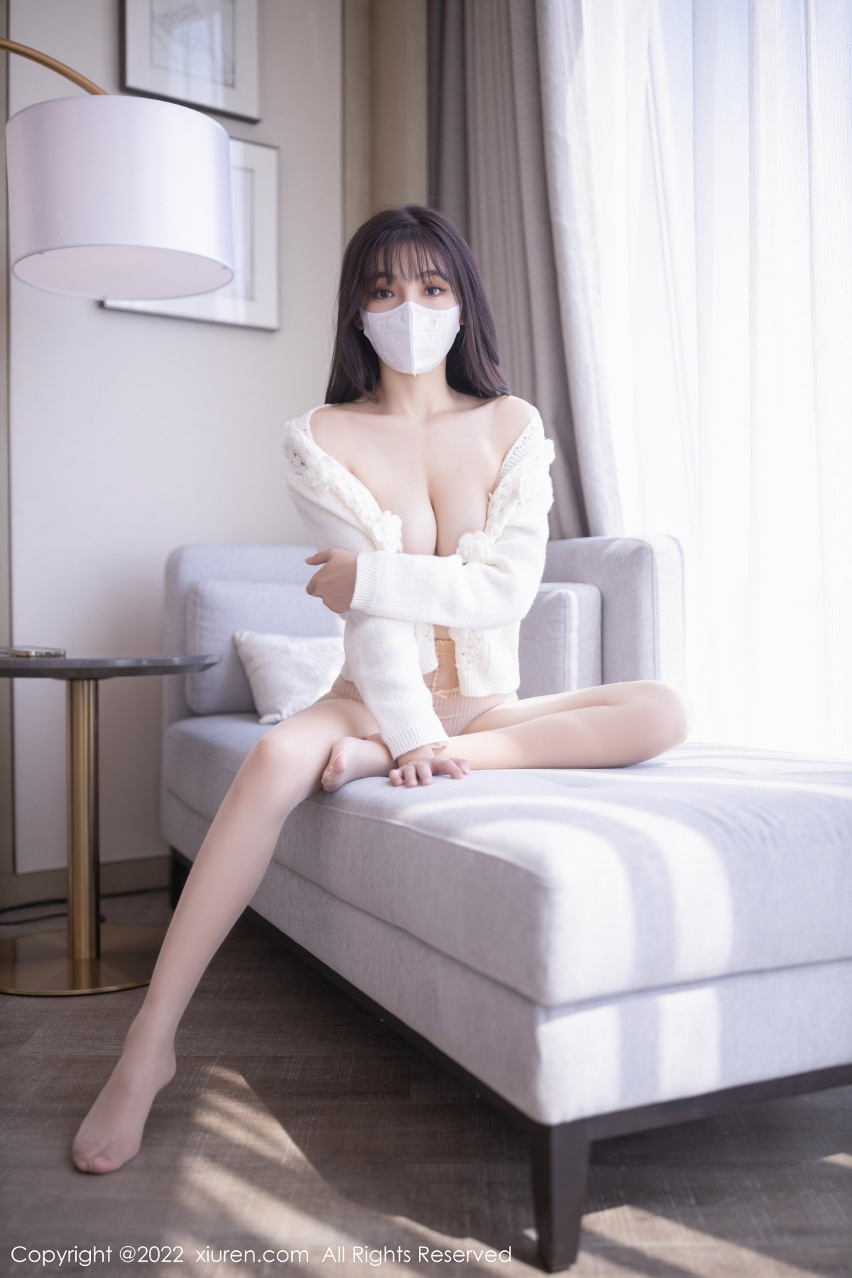 xgyw.top_[XiuRen秀人网]No.5771_模特陆萱萱性感白色毛线衣配浅色短裙半脱秀完美身材诱惑写真84P