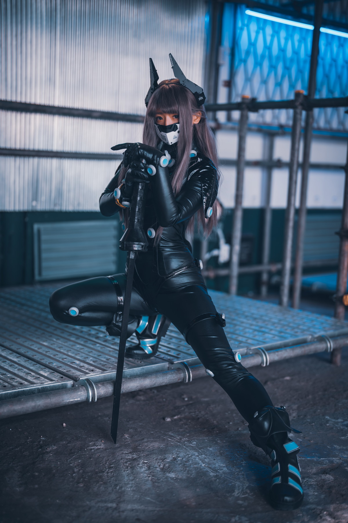 xgyw.top_[DJAWA]No.213_模特Maruemon_GantZ Version主题脱皮衣露黑色皮质情趣内衣诱惑写真151P