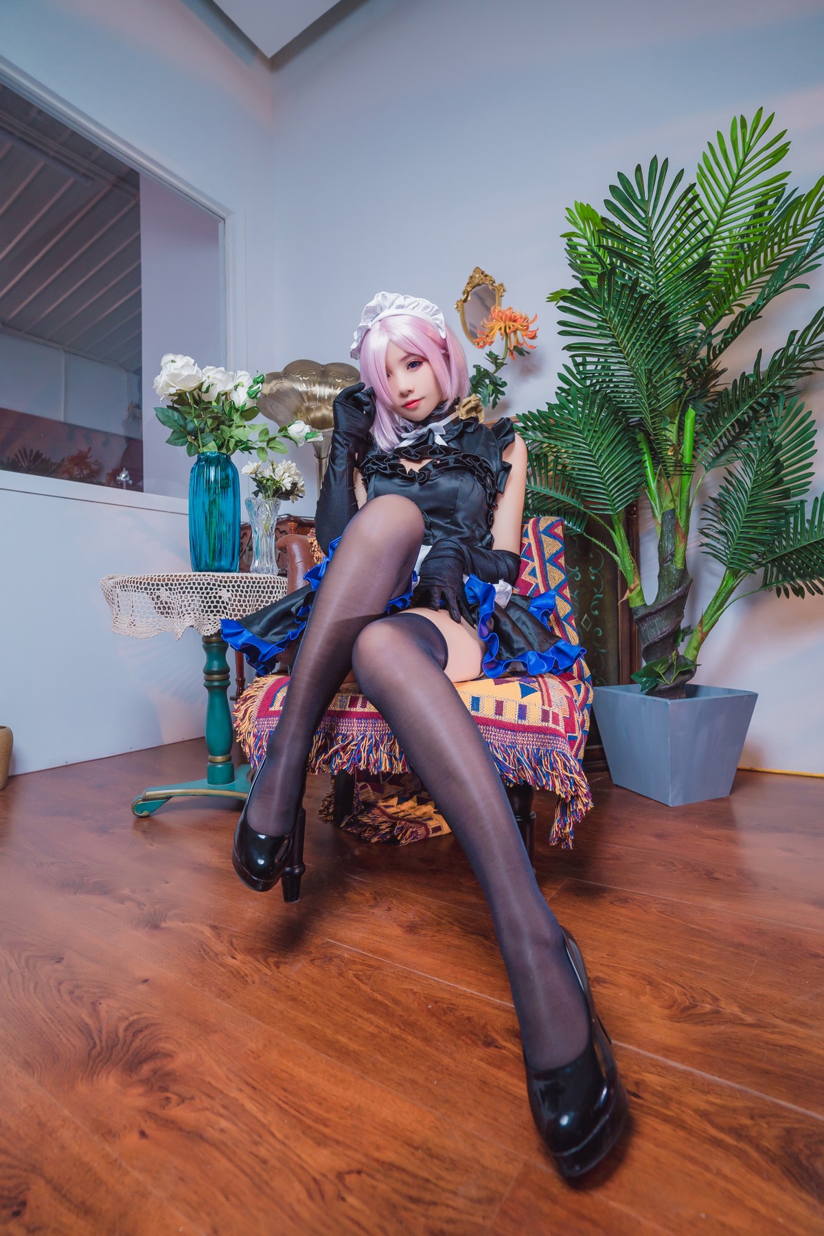 xgyw.top_网络美女墨玉-M玛修女仆主题私房性感黑色女仆装配黑丝袜秀翘臀美腿诱惑写真40P