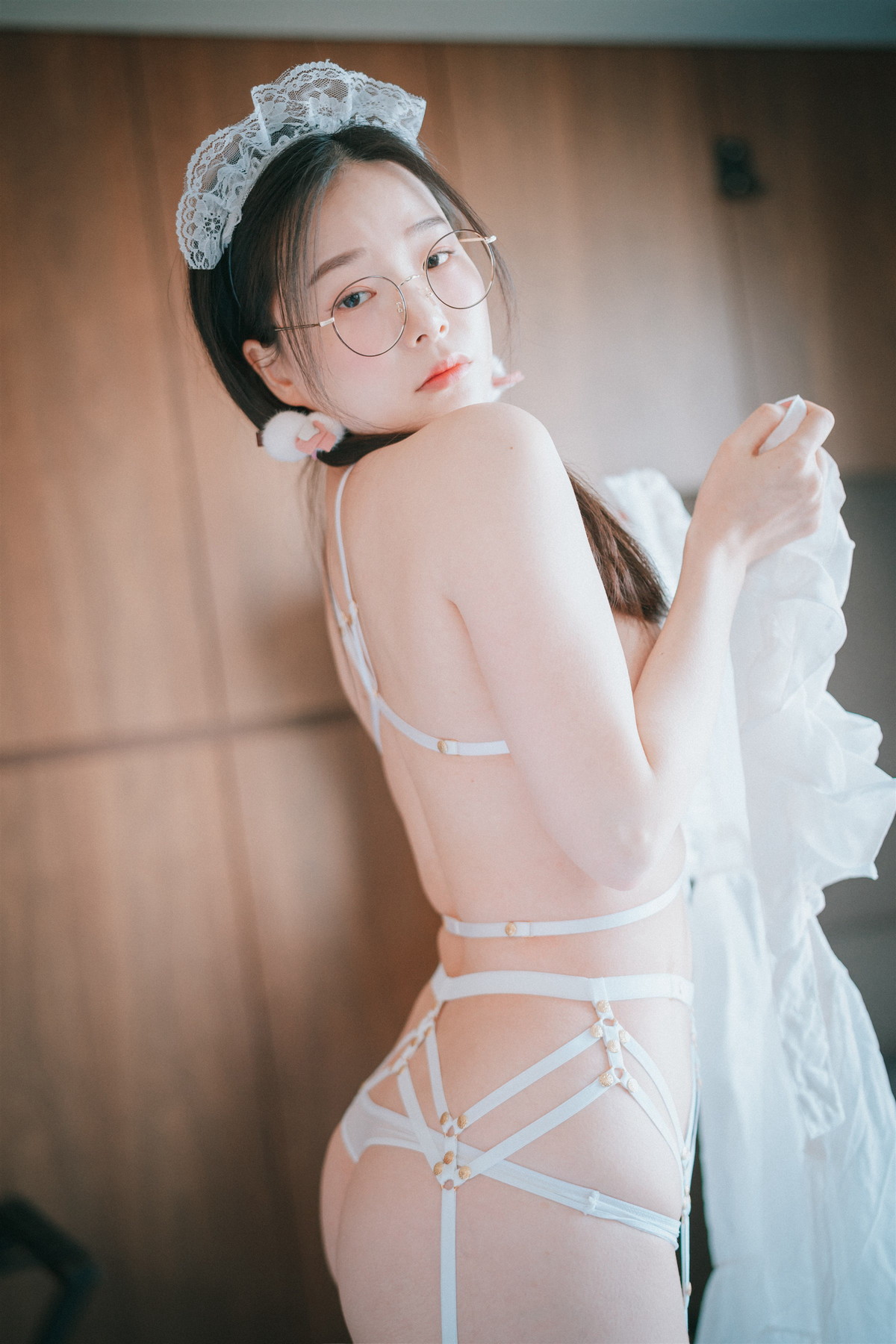 xgyw.top_[DJAWA]No.215_模特Pia_Sheer Chiffon Apron主题私房白色透明女仆装完美诱惑写真66P