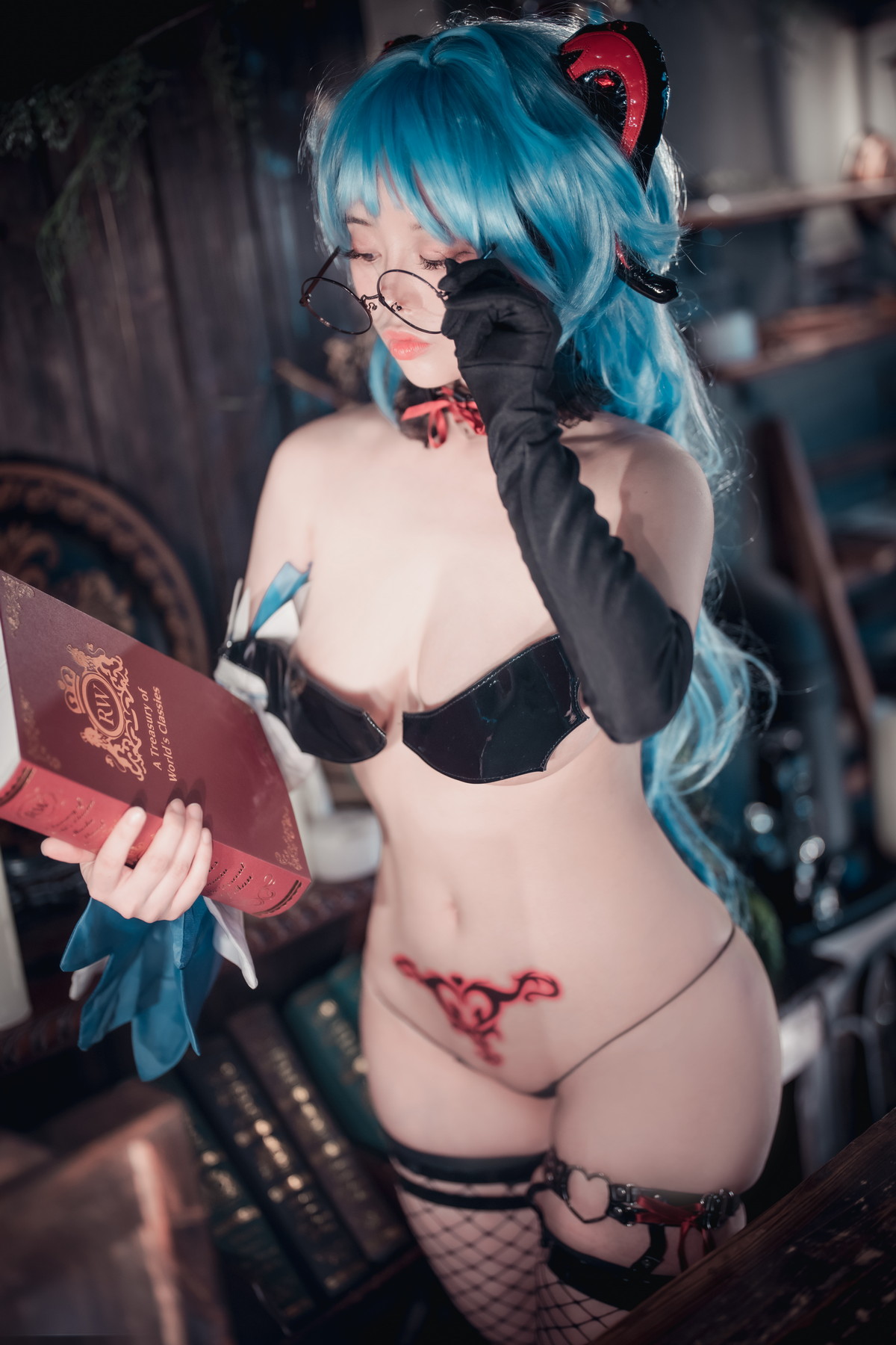 xgyw.top_[DJAWA]No.216_模特ZziZzi_Ganyu Succubus主题性感黑色情趣服饰配黑丝网袜诱惑写真104P