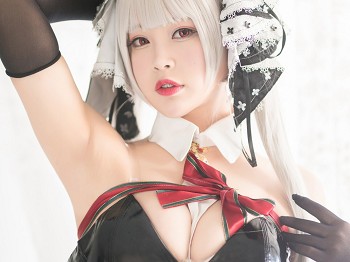 Coser小小妹妹你烨烨可畏兔女郎主题性感黑色皮质贴身衣配超薄黑色丝袜秀美腿骚扰写真78P