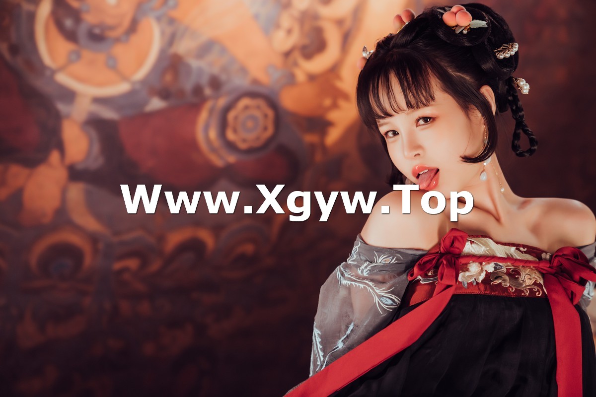 xgyw.top_网络美少女晕崽Zz小琵琶精主题私房日系古典风脱性感服饰露火辣身材诱惑写真100P