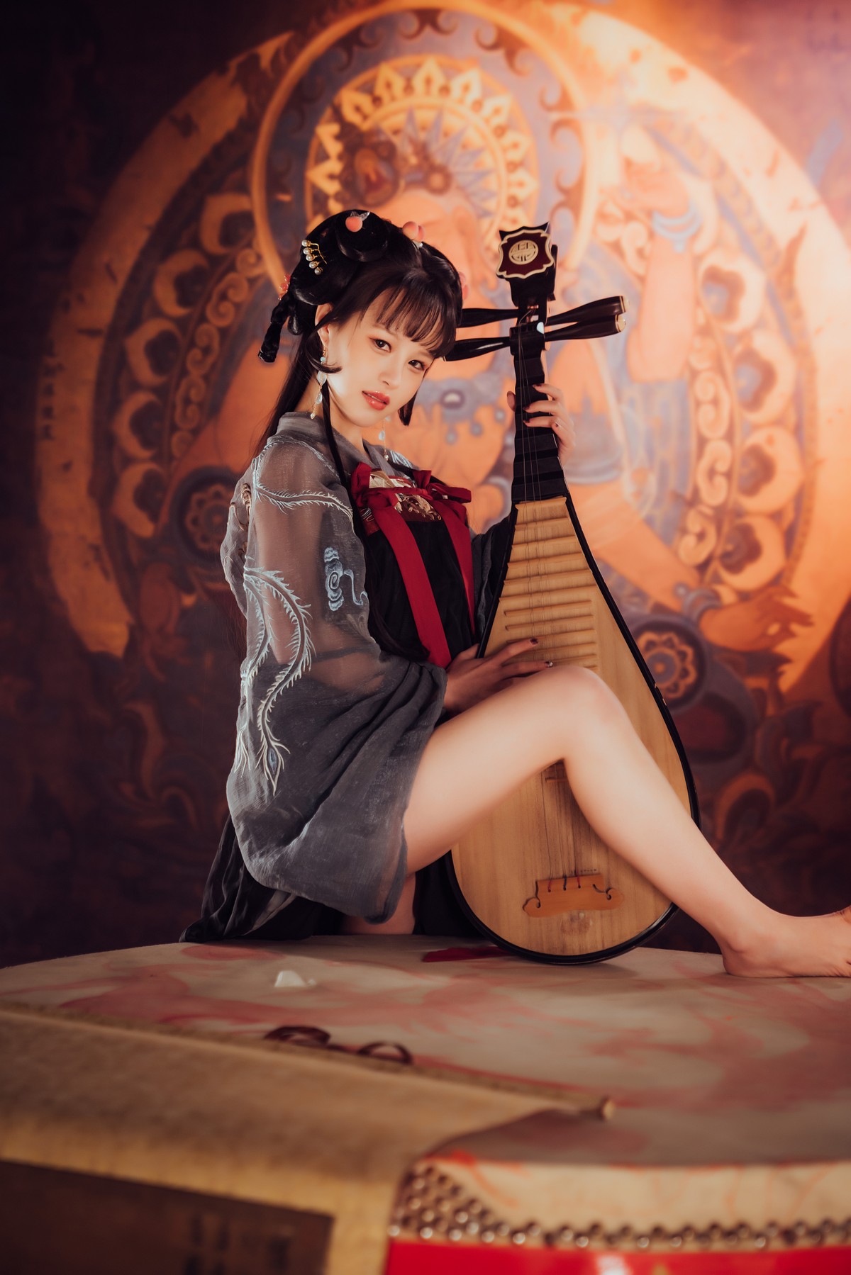 xgyw.top_网络美少女晕崽Zz小琵琶精主题私房日系古典风脱性感服饰露火辣身材诱惑写真100P