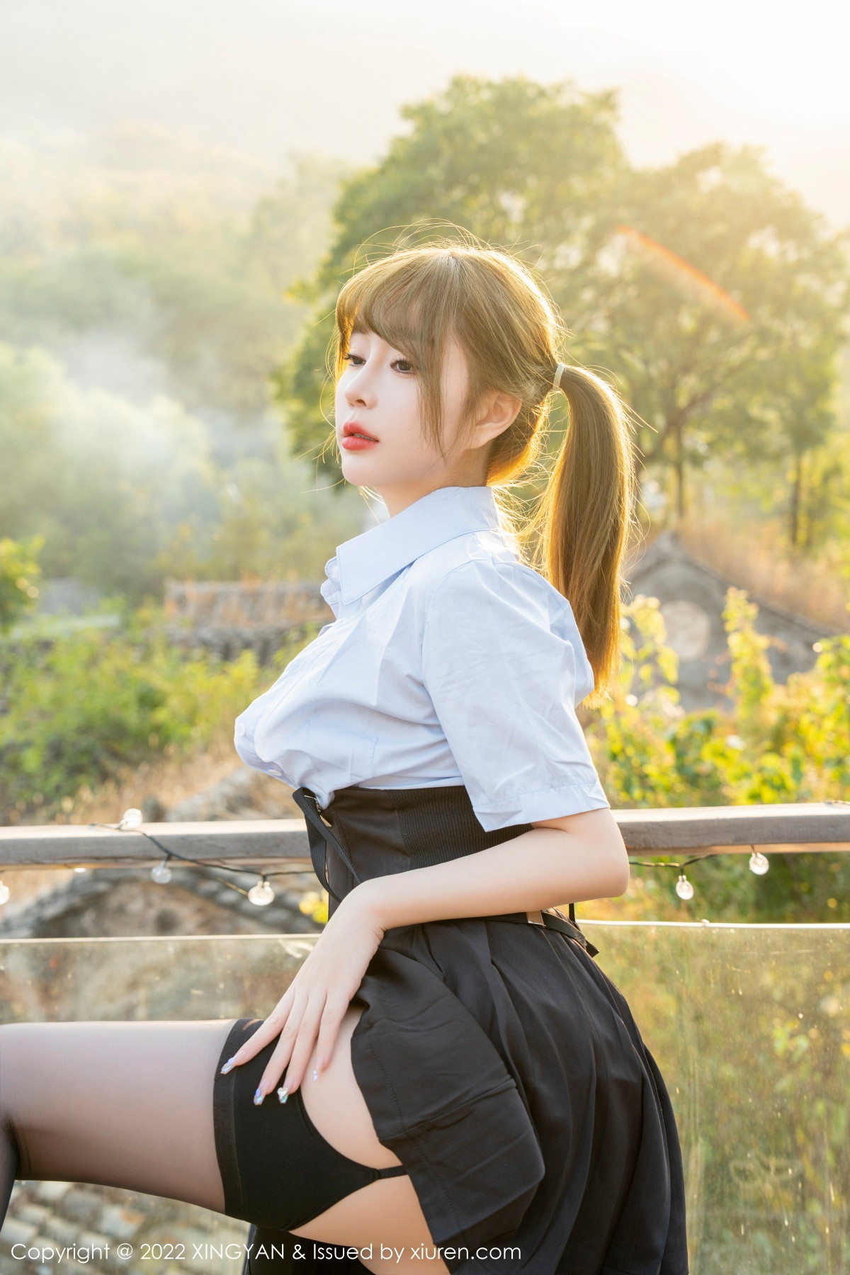 xgyw.top_[XINGYAN星颜社]VOL.153_女神王雨纯浅蓝色T恤配黑虽然背带裙露白色内衣超薄黑丝诱惑写真71P