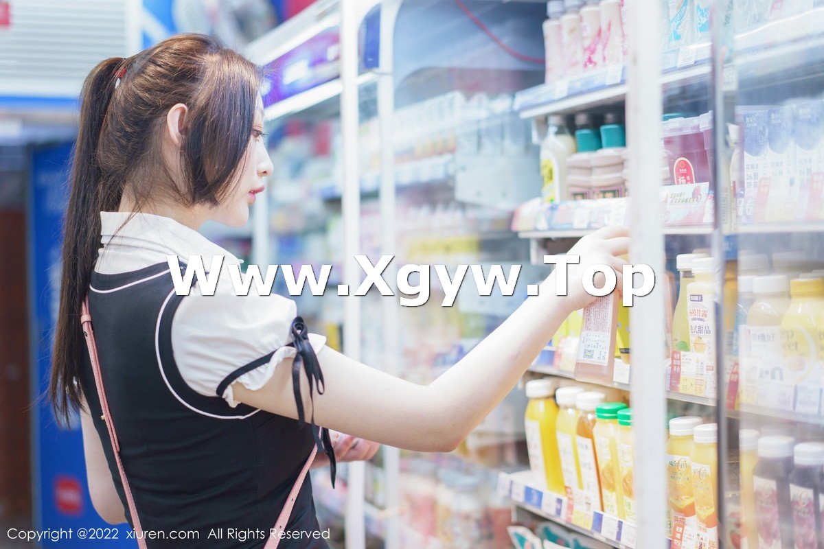 xgyw.top_XiuRen第5807期_女神妲己_Toxic十月心愿旅拍性感学妹制服露黑色内衣诱惑写真69P