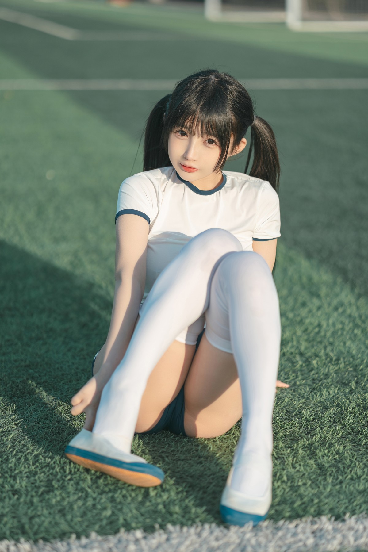 xgyw.top_网络美女桜井宁宁体操服主题户外性感运动装配白丝袜秀翘臀美腿撩人诱惑写真75P