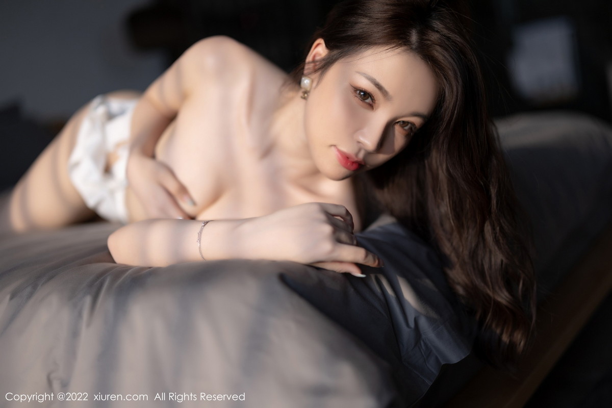 xgyw.top_XiuRen第5810期_女神徐莉芝Booty浴缸场景白色艺术情趣内衣秀娇美身段诱惑写真80P