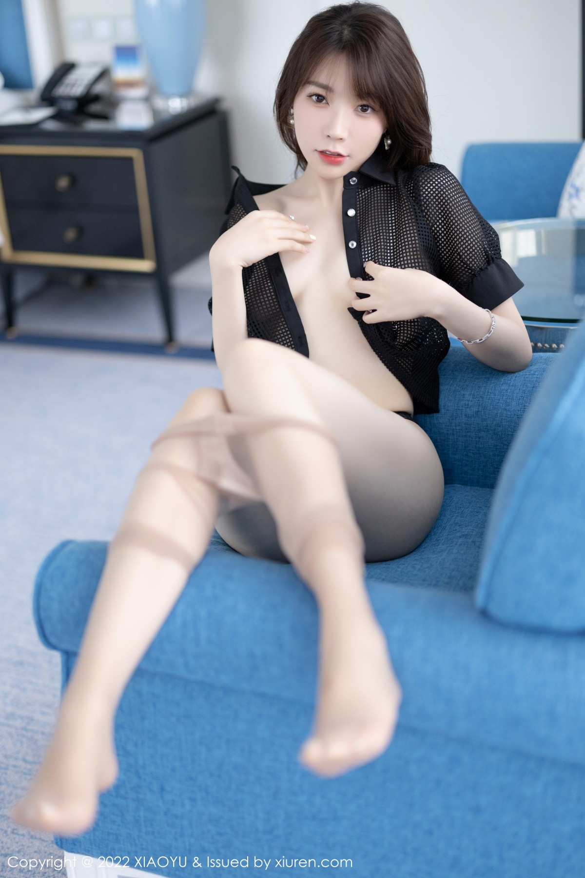xgyw.top_[XiaoYu画语界]Vol.898_女神徐莉芝Booty黑色轻透上衣配黑短裙露性感黑色内衣诱惑写真85P