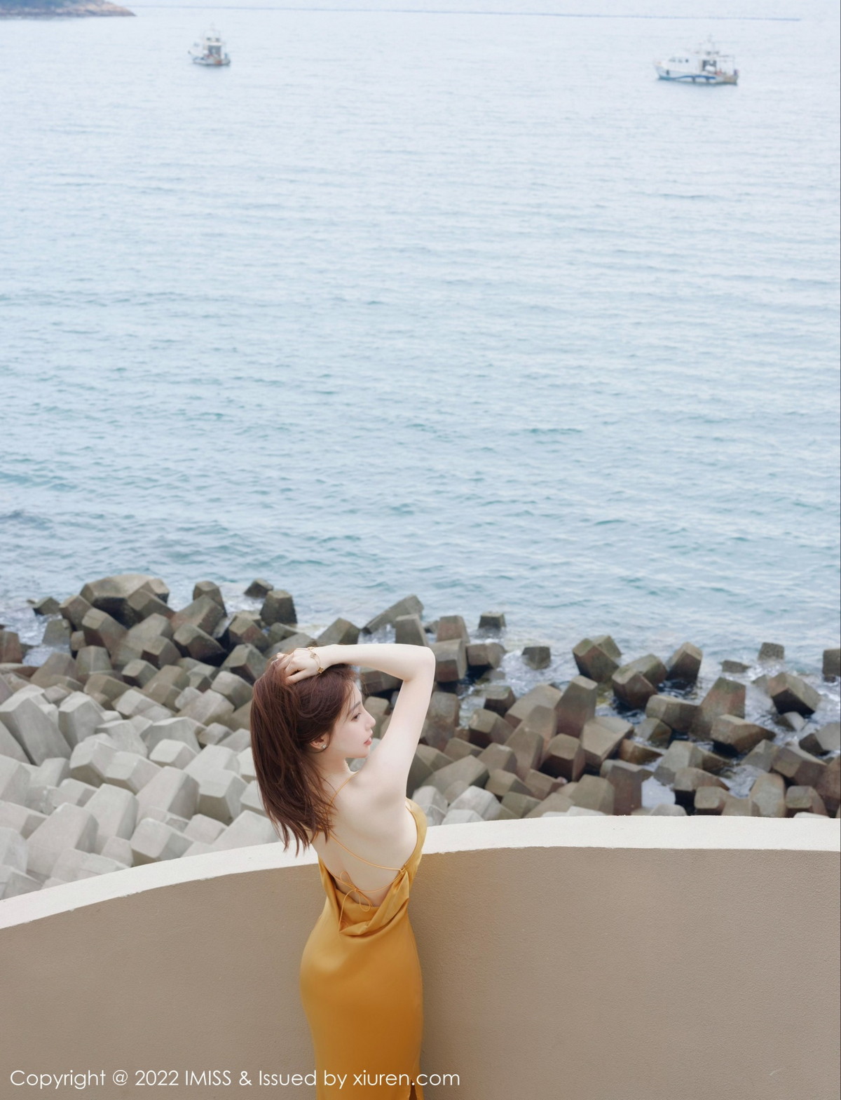xgyw.top_[IMISS爱蜜社]Vol.706_气质女神Lynn刘奕宁户外场景性感白色长裙秀曼妙身材迷人写真41P