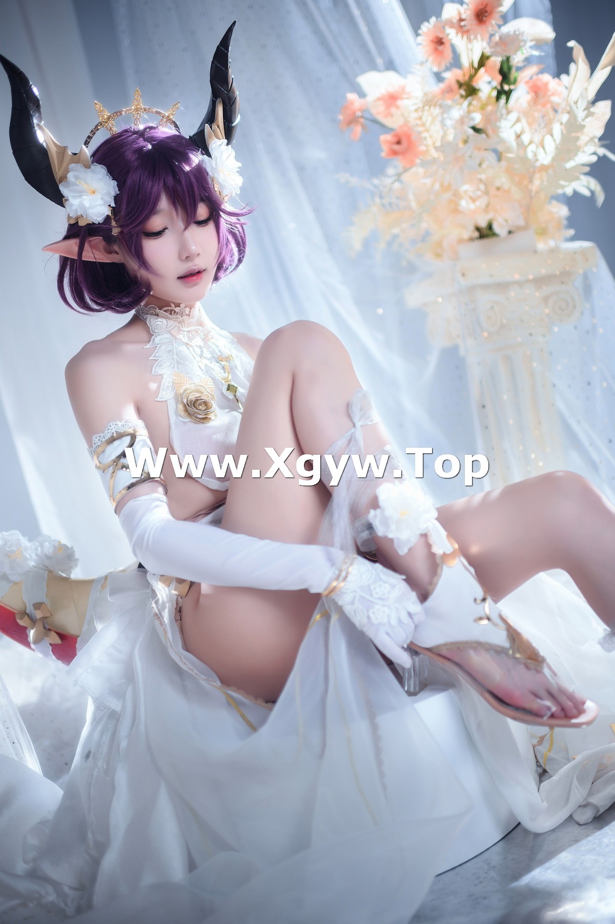 xgyw.top_动漫博主阿包也是兔娘龙娘主题性感白色薄纱服饰秀完美身材白嫩肌肤诱惑写真35P