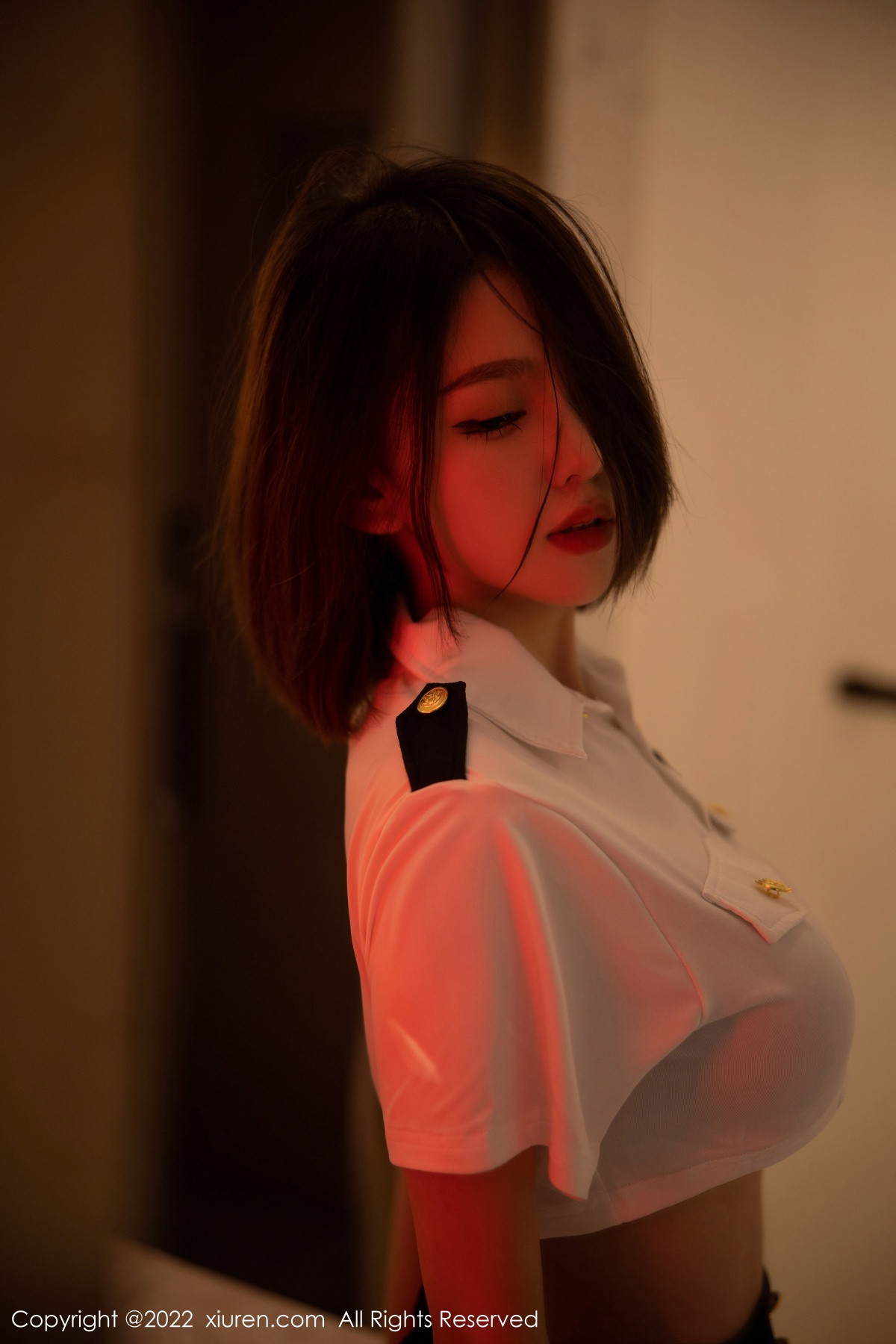 xgyw.top_XiuRen第5815期_模特美羊羊性感制服主题白色上衣配黑短裙露黑色内衣诱惑写真79P