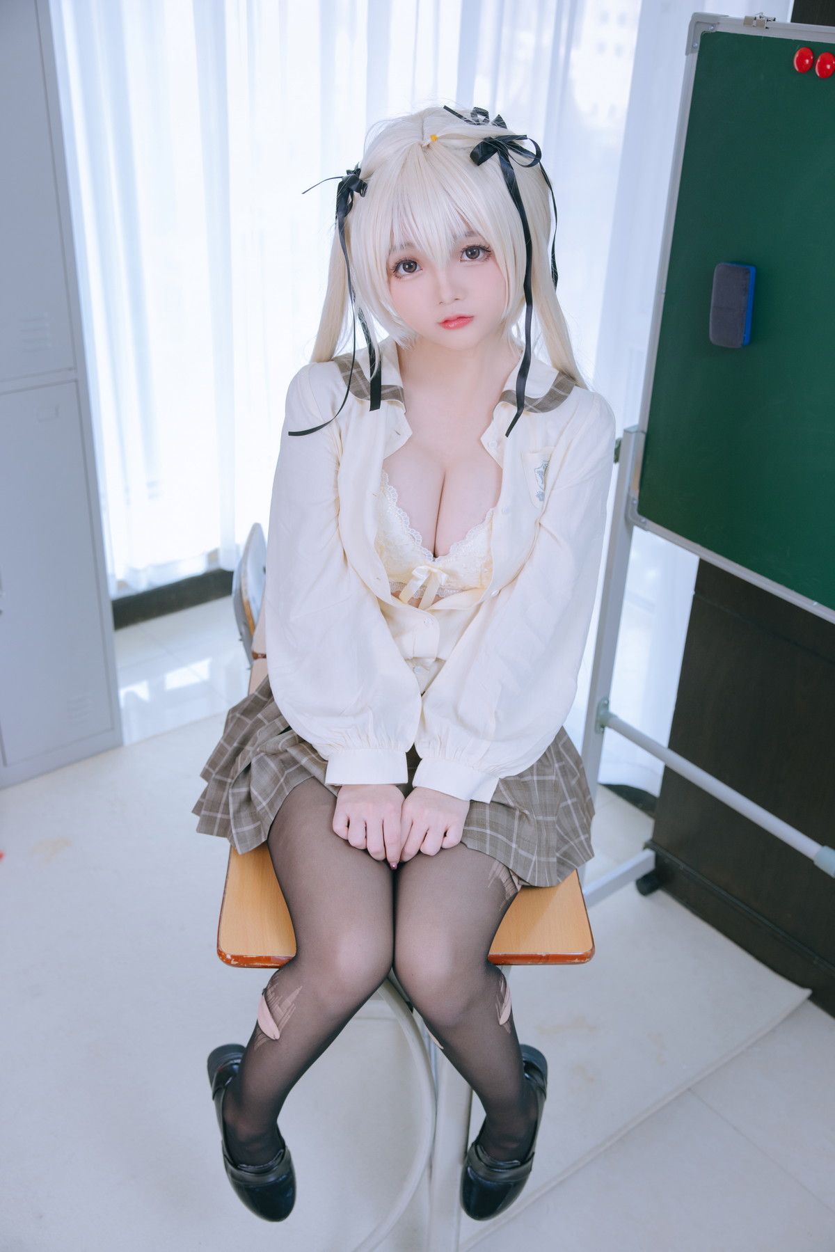 xgyw.top_Cosplay美女日奈娇穹妹主题私房多套性感内衣系列秀完美身材迷人诱惑写真175P