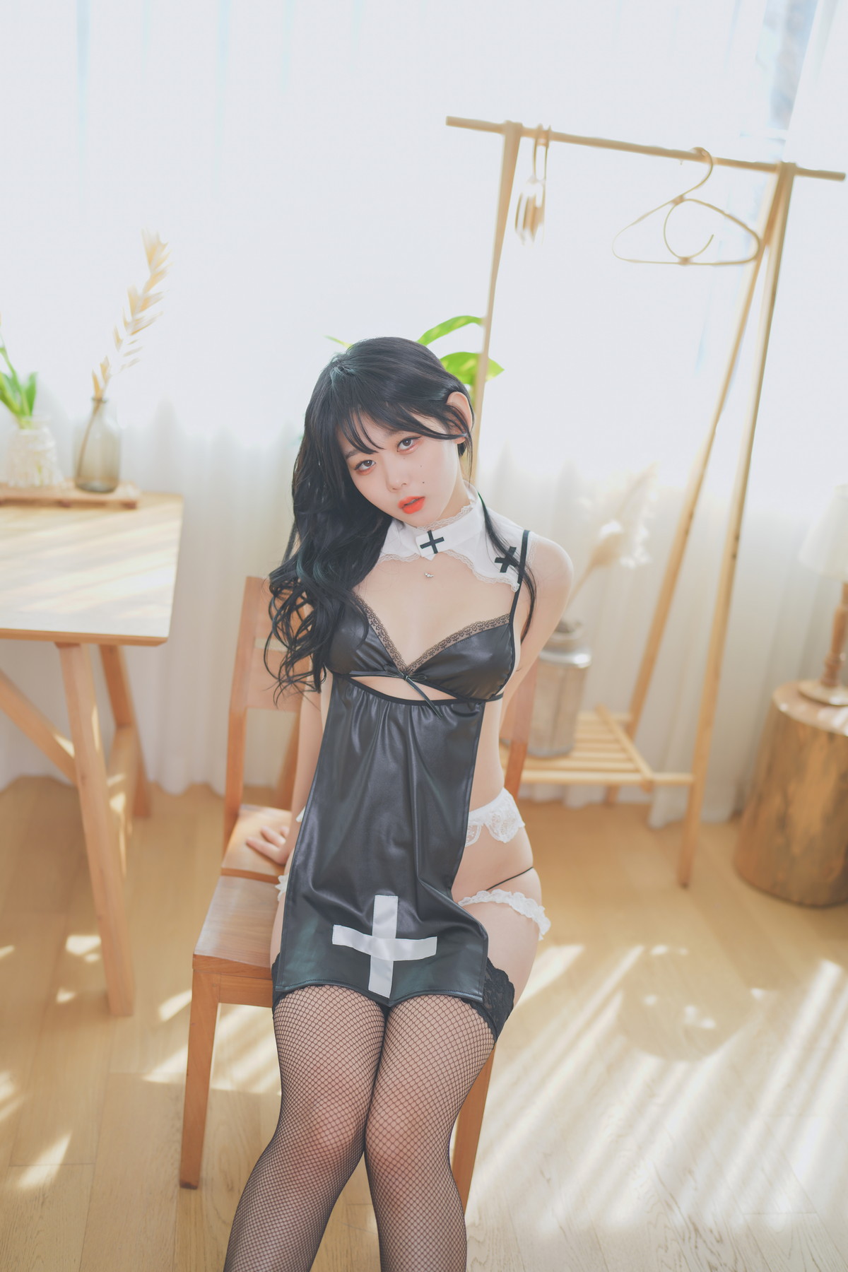xgyw.top_[DJAWA]No.218_模特Zia_Nun’s Hobby主题私房性感粉色卡通连体衣秀完美身材诱惑写真105P
