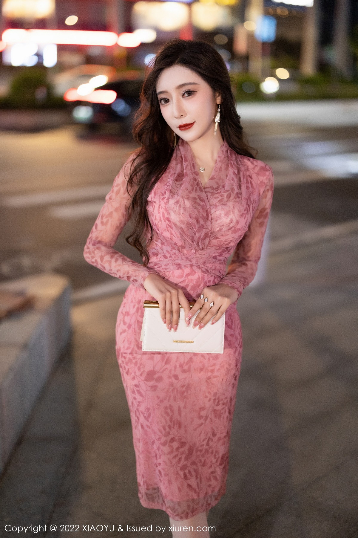 xgyw.top_[XiaoYu画语界]Vol.899_女神王馨瑶yanni脱浅红连衣短裙露白色内衣配超薄肉丝诱惑写真82P