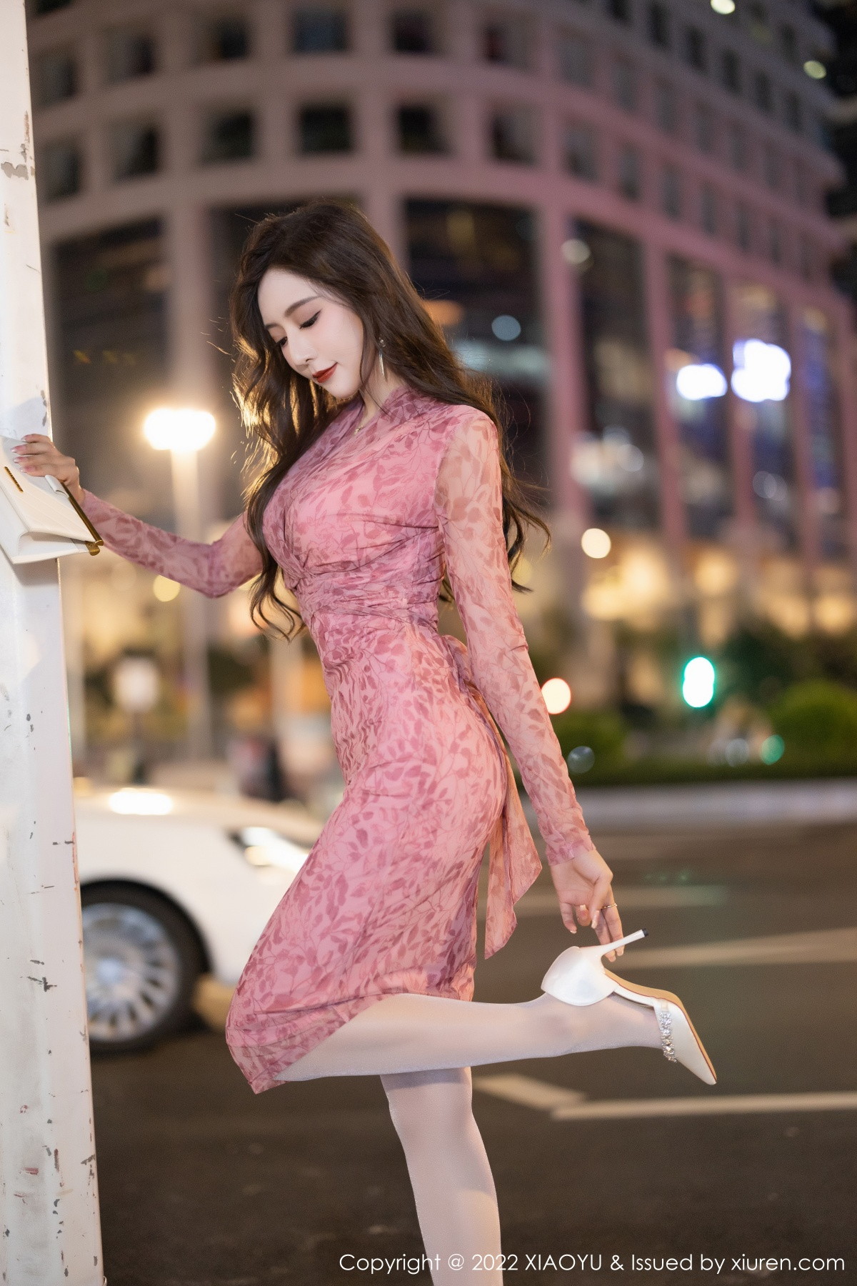 xgyw.top_[XiaoYu画语界]Vol.899_女神王馨瑶yanni脱浅红连衣短裙露白色内衣配超薄肉丝诱惑写真82P