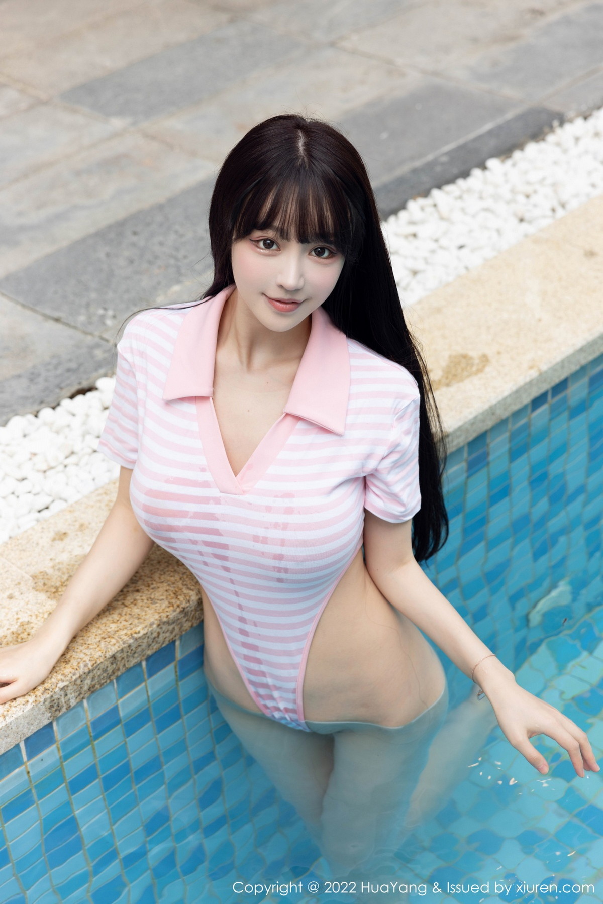xgyw.top_[HuaYang花漾]Vol.517_女神朱可儿Flora泳池场景粉色高开叉连体衣秀丰满身材诱惑写真53P