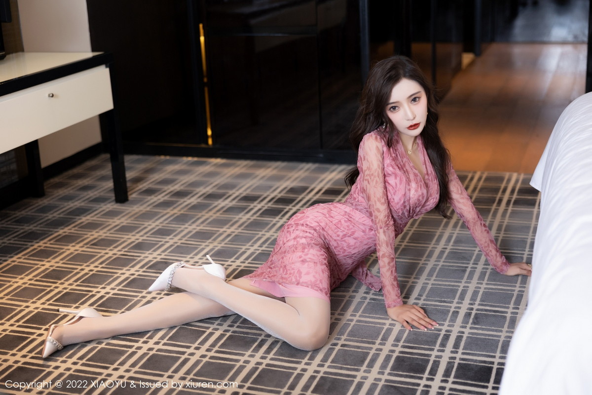 xgyw.top_[XiaoYu画语界]Vol.899_女神王馨瑶yanni脱浅红连衣短裙露白色内衣配超薄肉丝诱惑写真82P