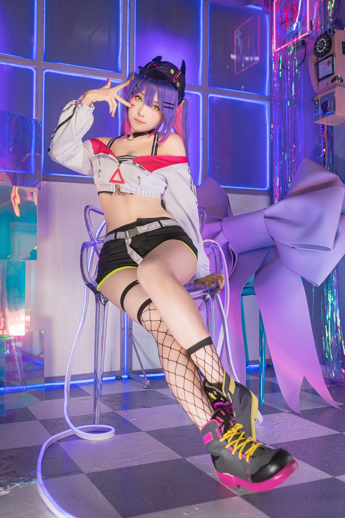 xgyw.top_Coser妹子Ely_eee-Towa Tokoyami主题两套性感服饰配黑丝网袜秀美腿诱惑写真39P