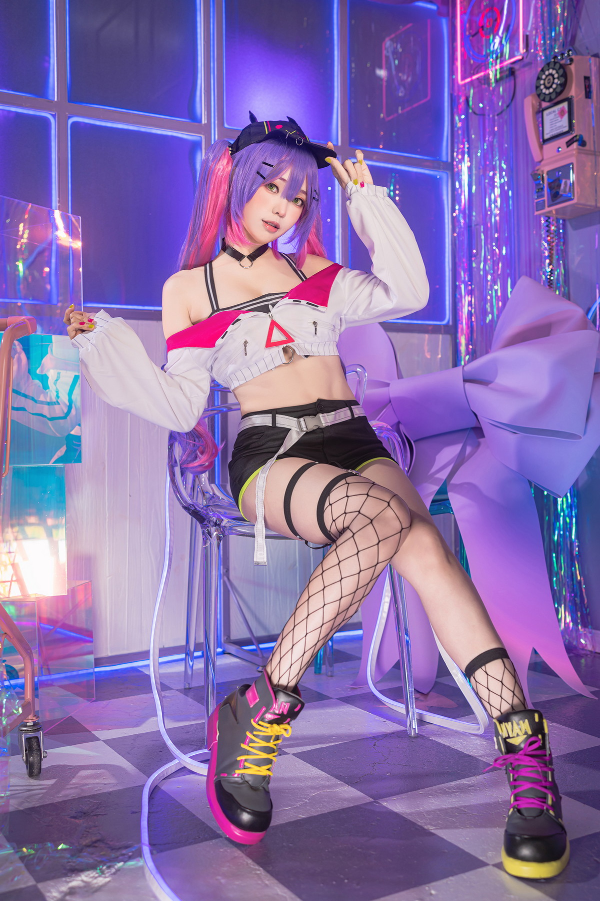 xgyw.top_Coser妹子Ely_eee-Towa Tokoyami主题两套性感服饰配黑丝网袜秀美腿诱惑写真39P