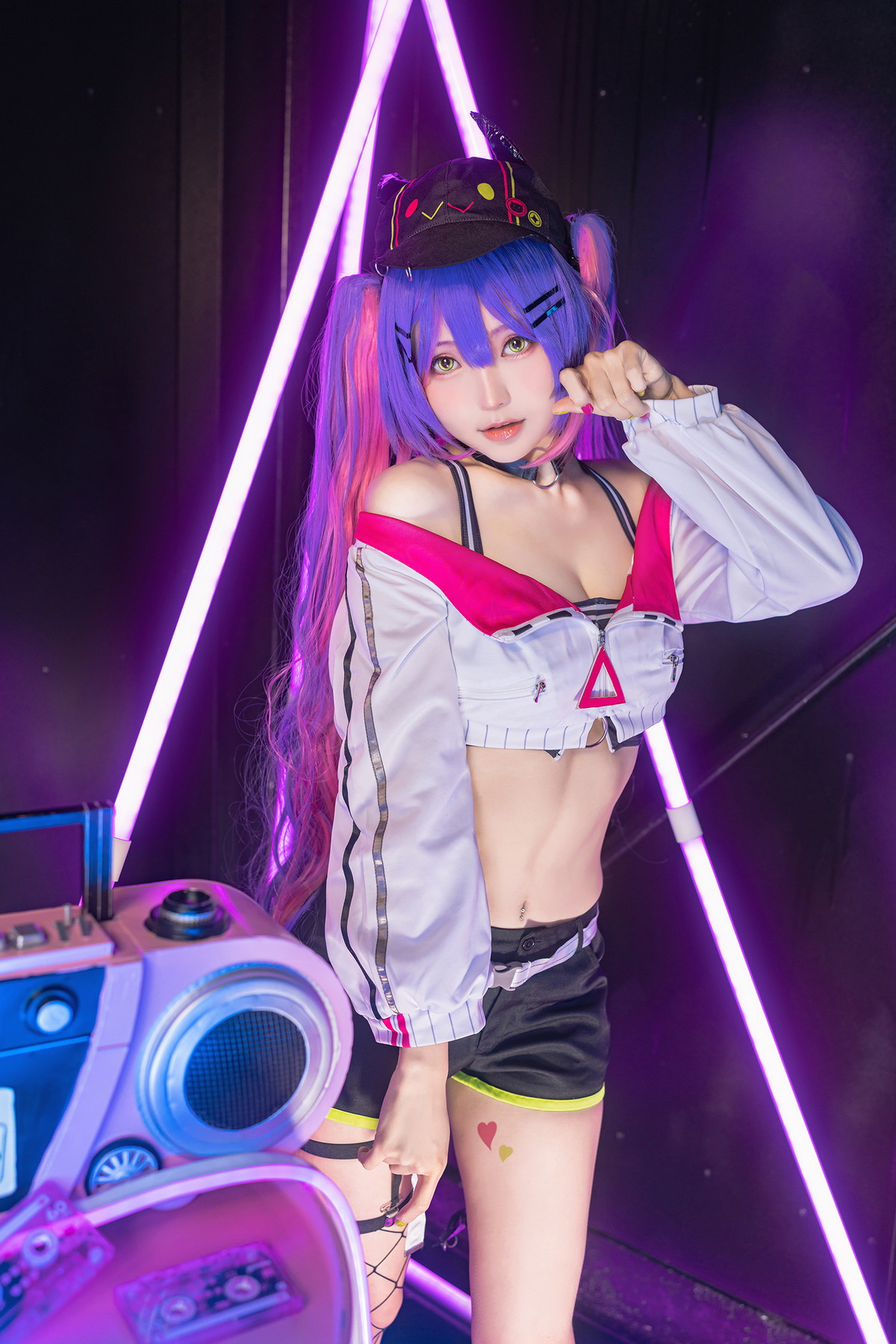 xgyw.top_Coser妹子Ely_eee-Towa Tokoyami主题两套性感服饰配黑丝网袜秀美腿诱惑写真39P