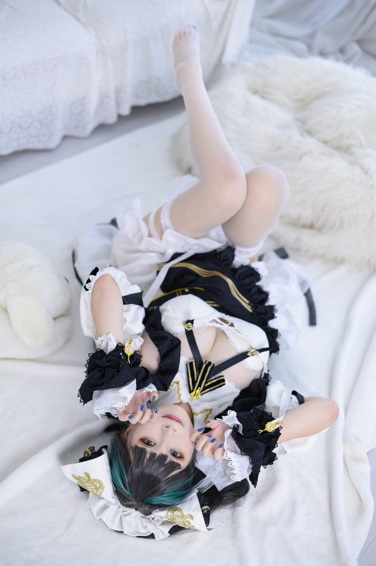 xgyw.top_二次元美少女PAKI酱柴郡主题性感露胸薄纱裙配白丝袜秀豪乳翘臀诱惑写真40P